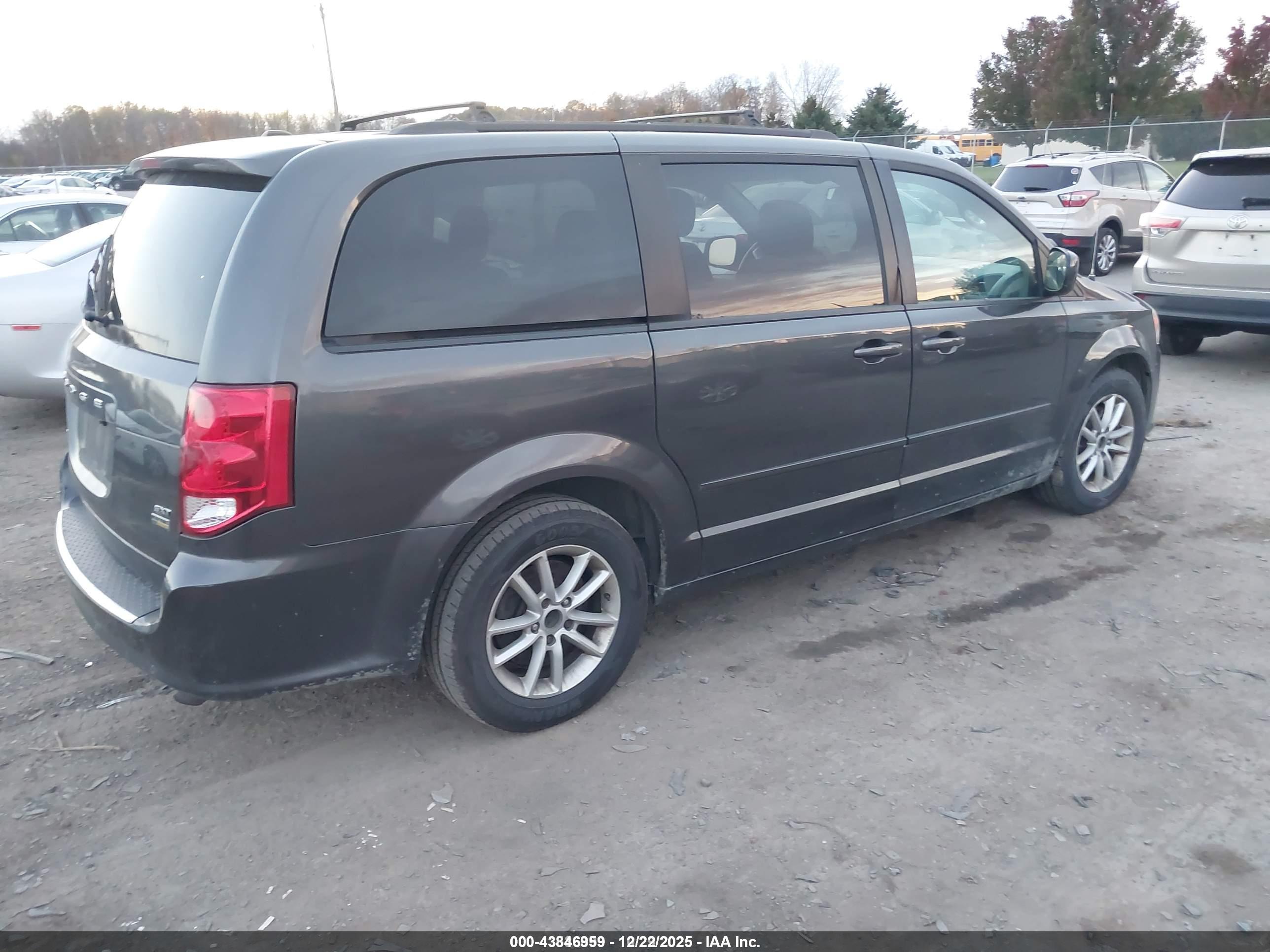 DODGE GRAND image 4