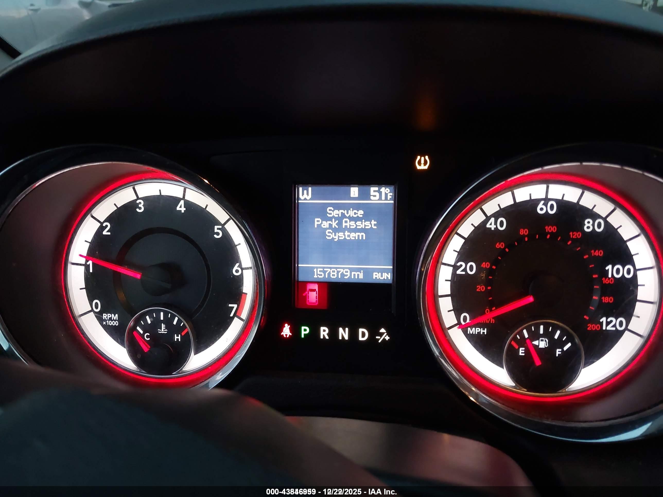 DODGE GRAND image 7