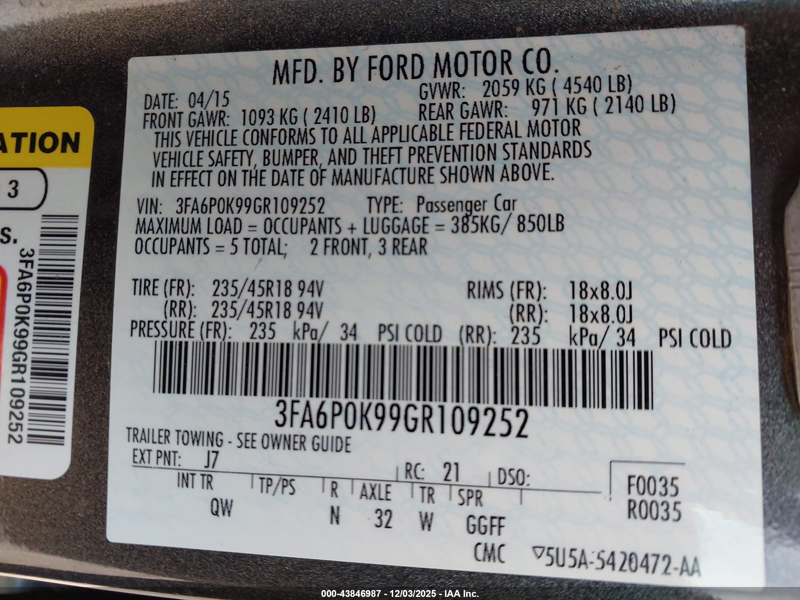 FORD FUSION image 9