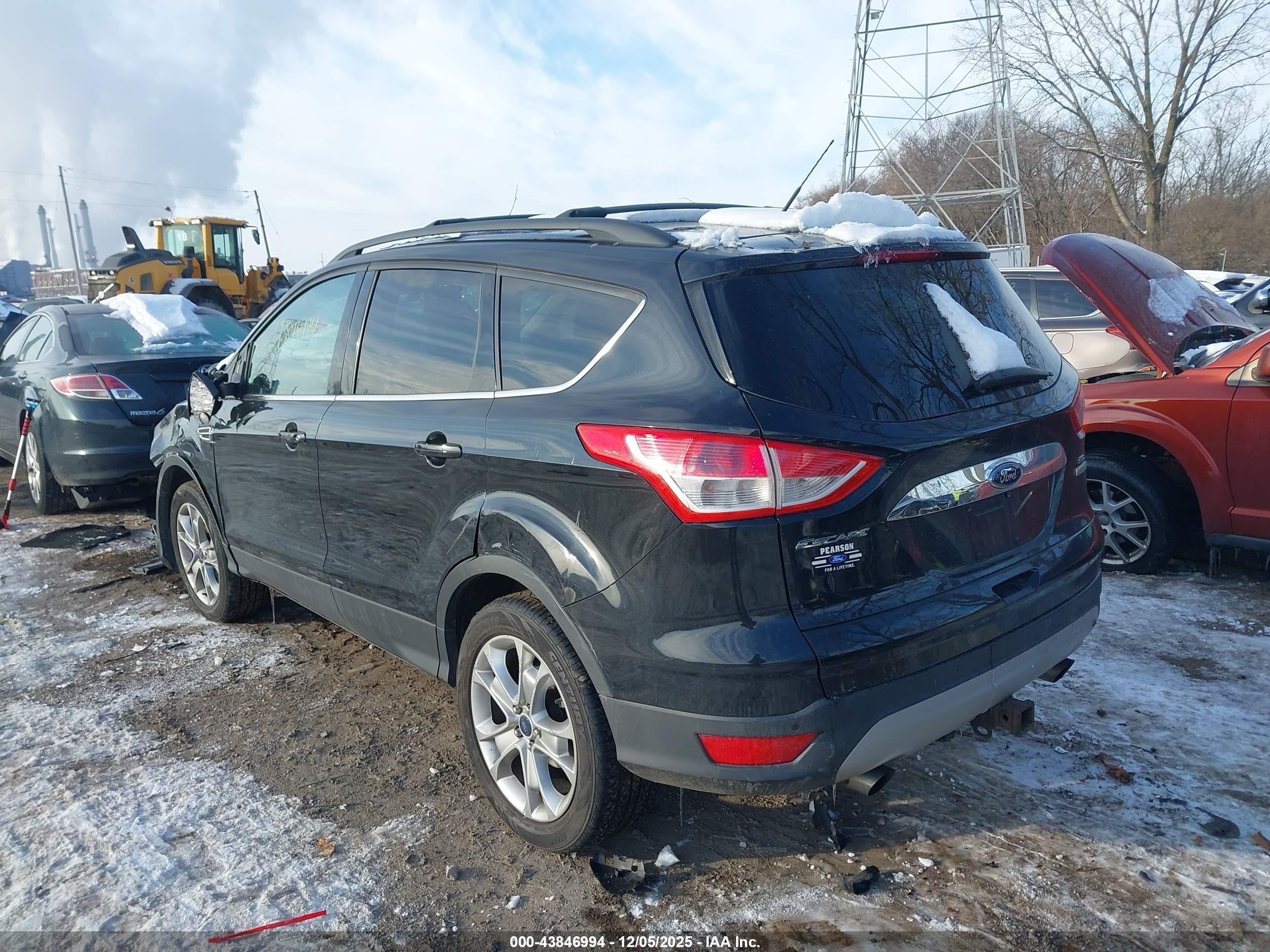 FORD ESCAPE image 3