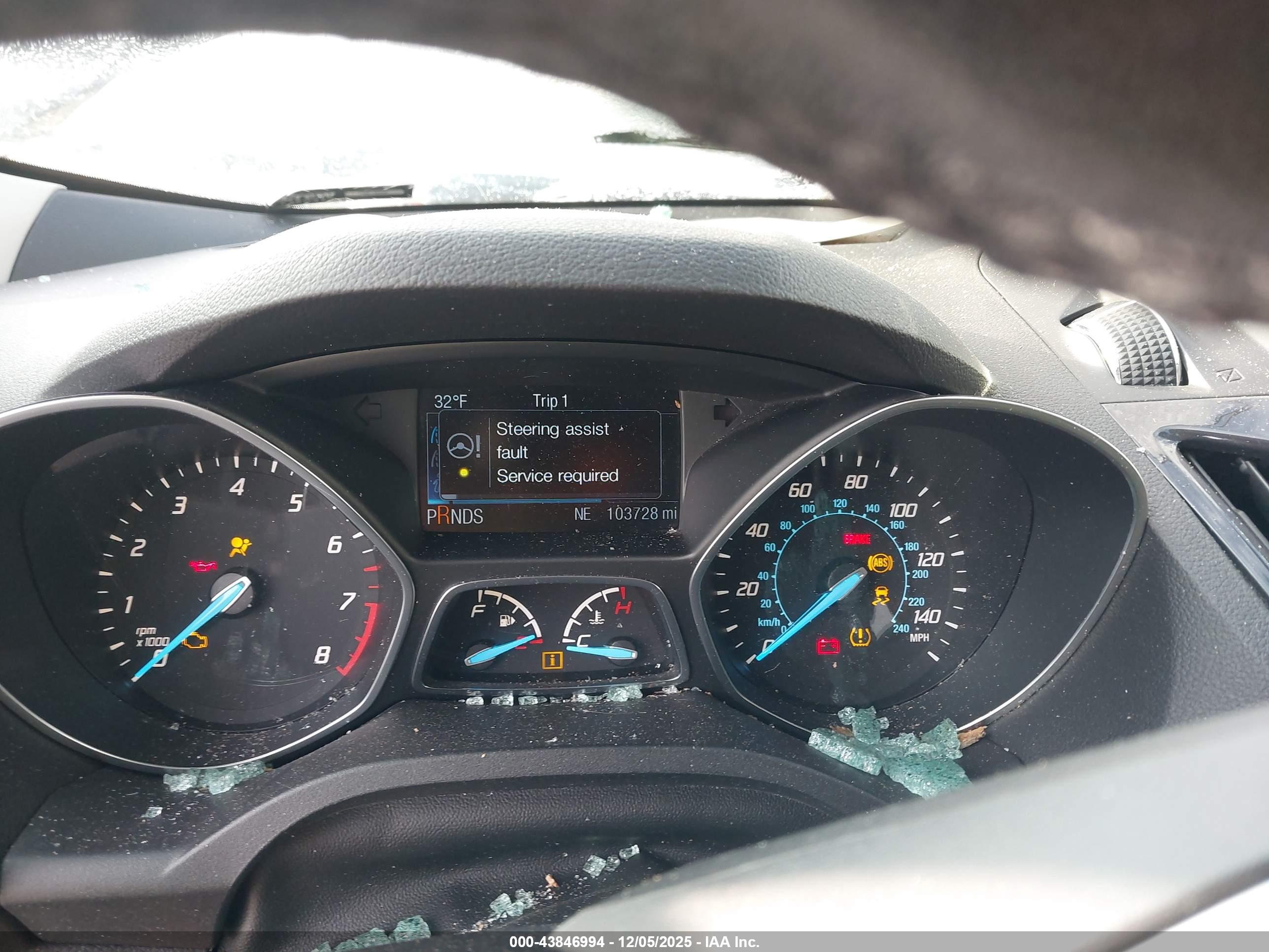 FORD ESCAPE image 7
