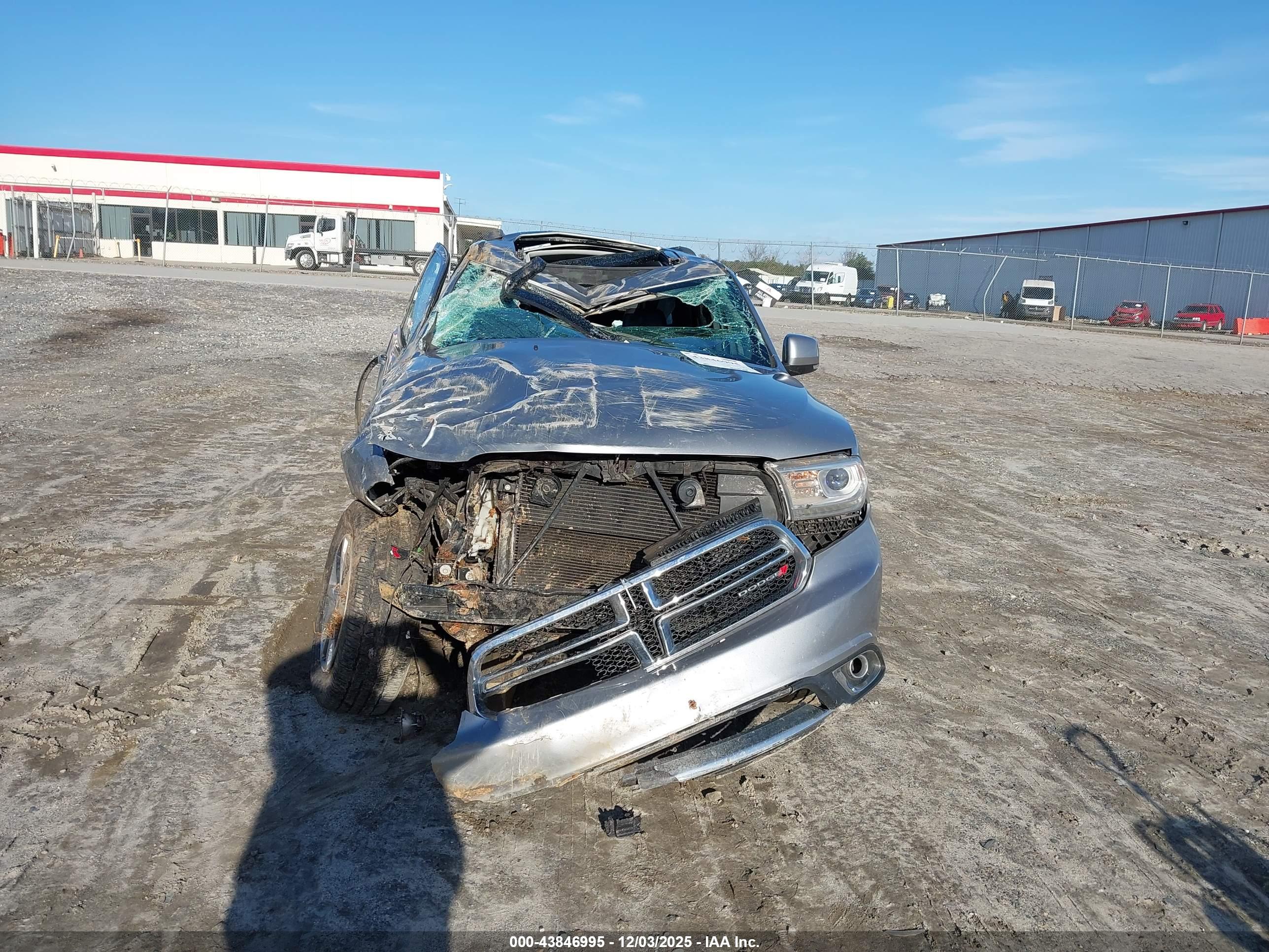 DODGE DURANGO image 6