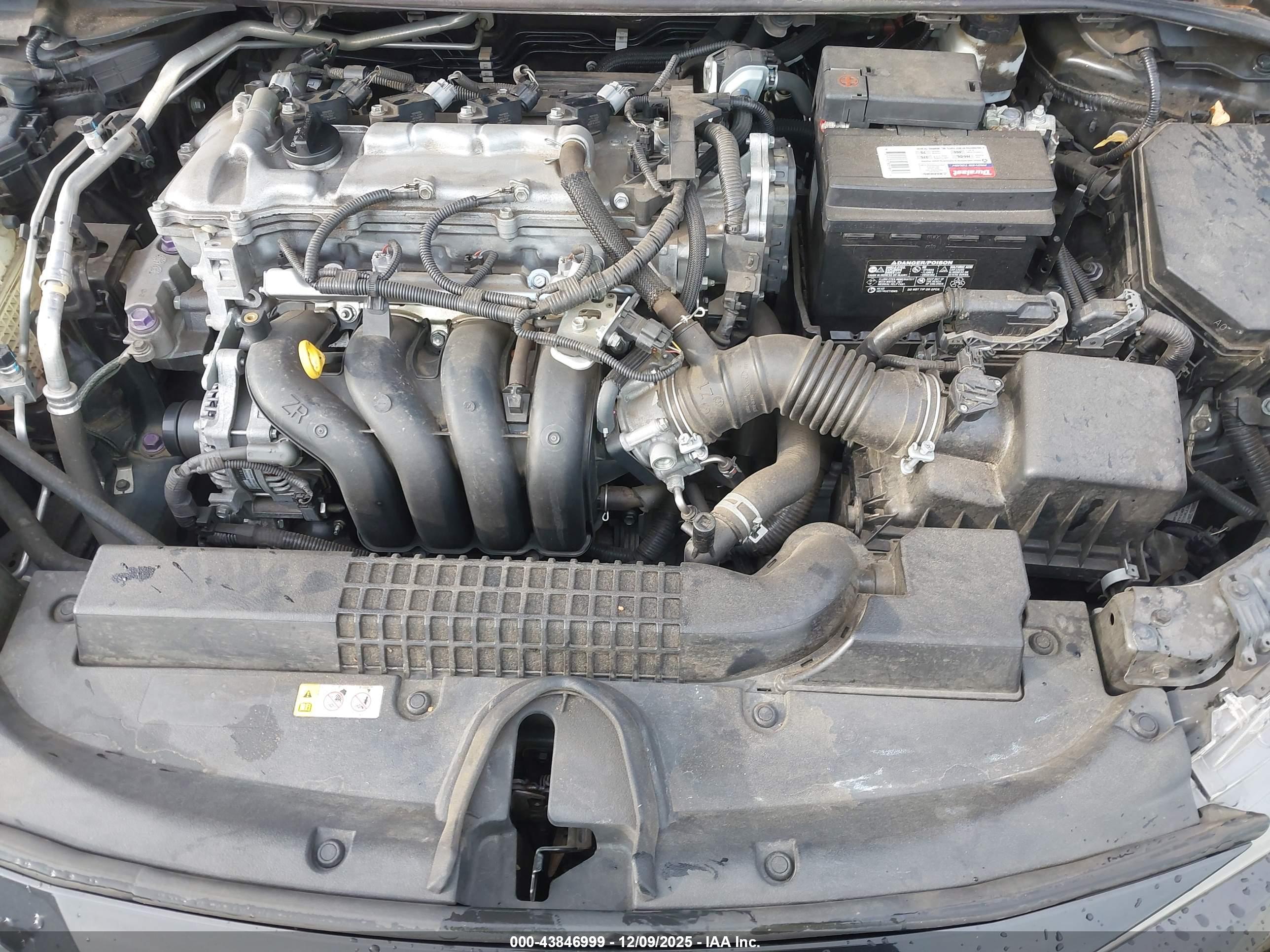 TOYOTA COROLLA image 10