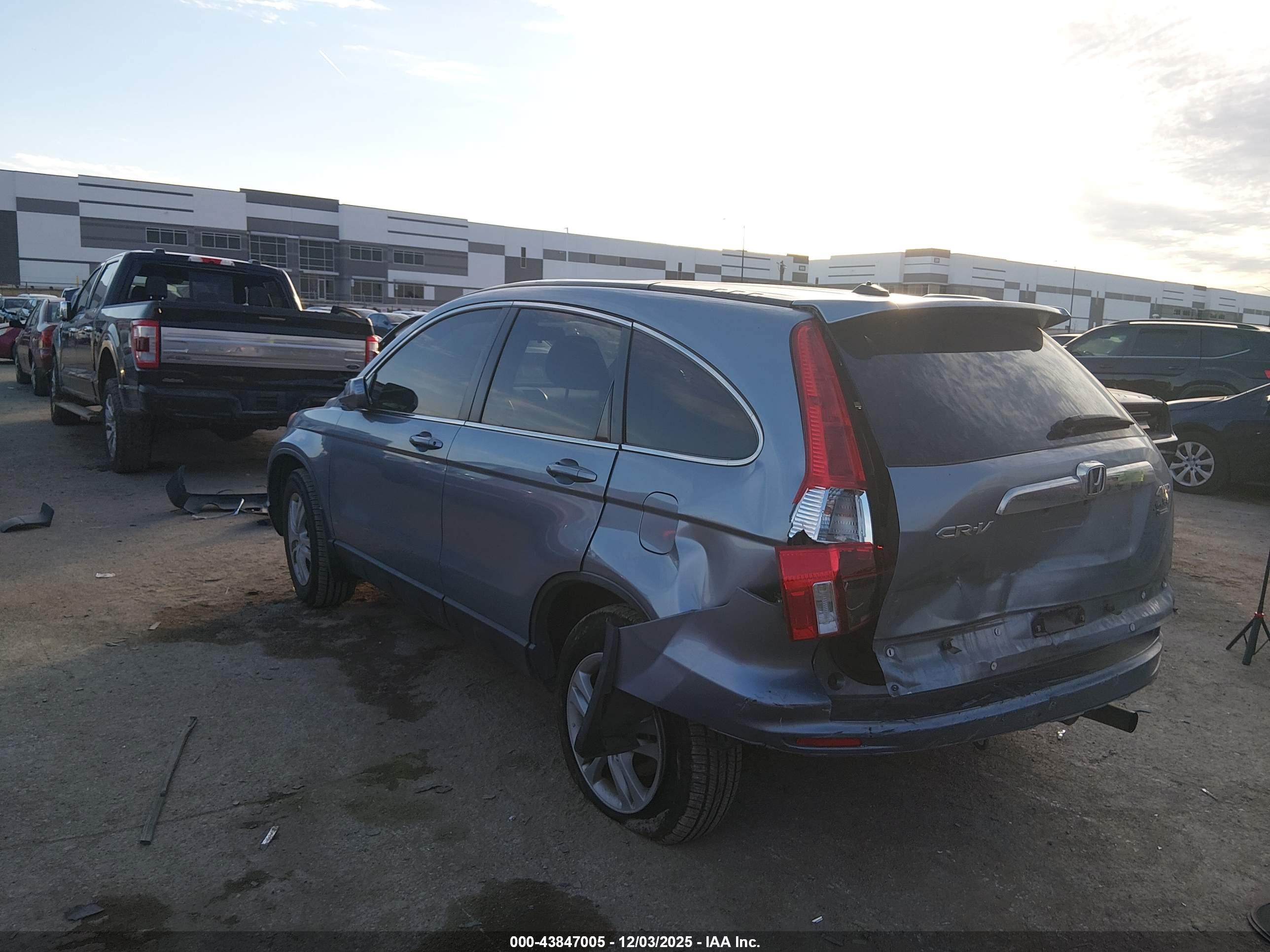 HONDA CR-V image 3