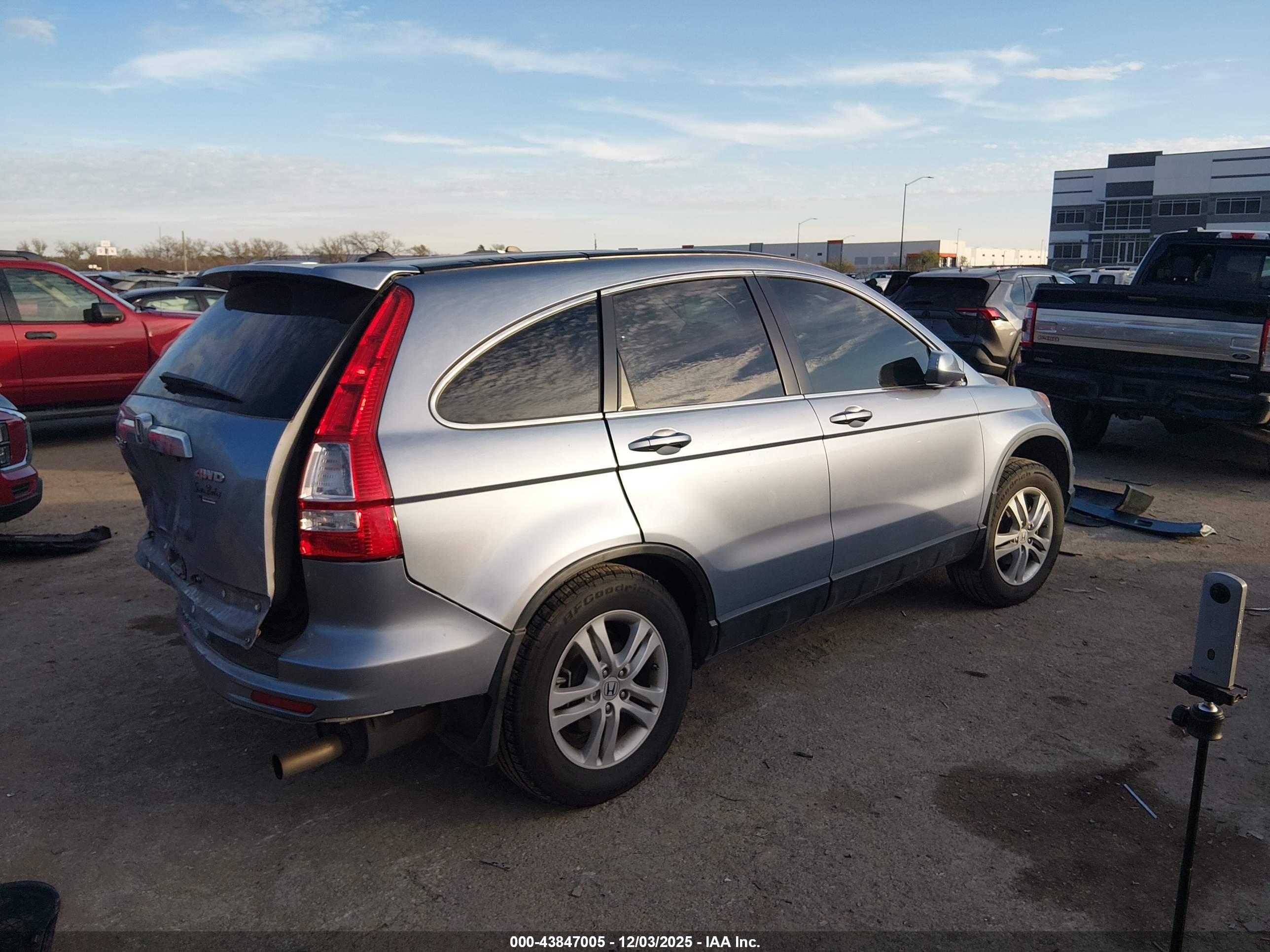 HONDA CR-V image 4