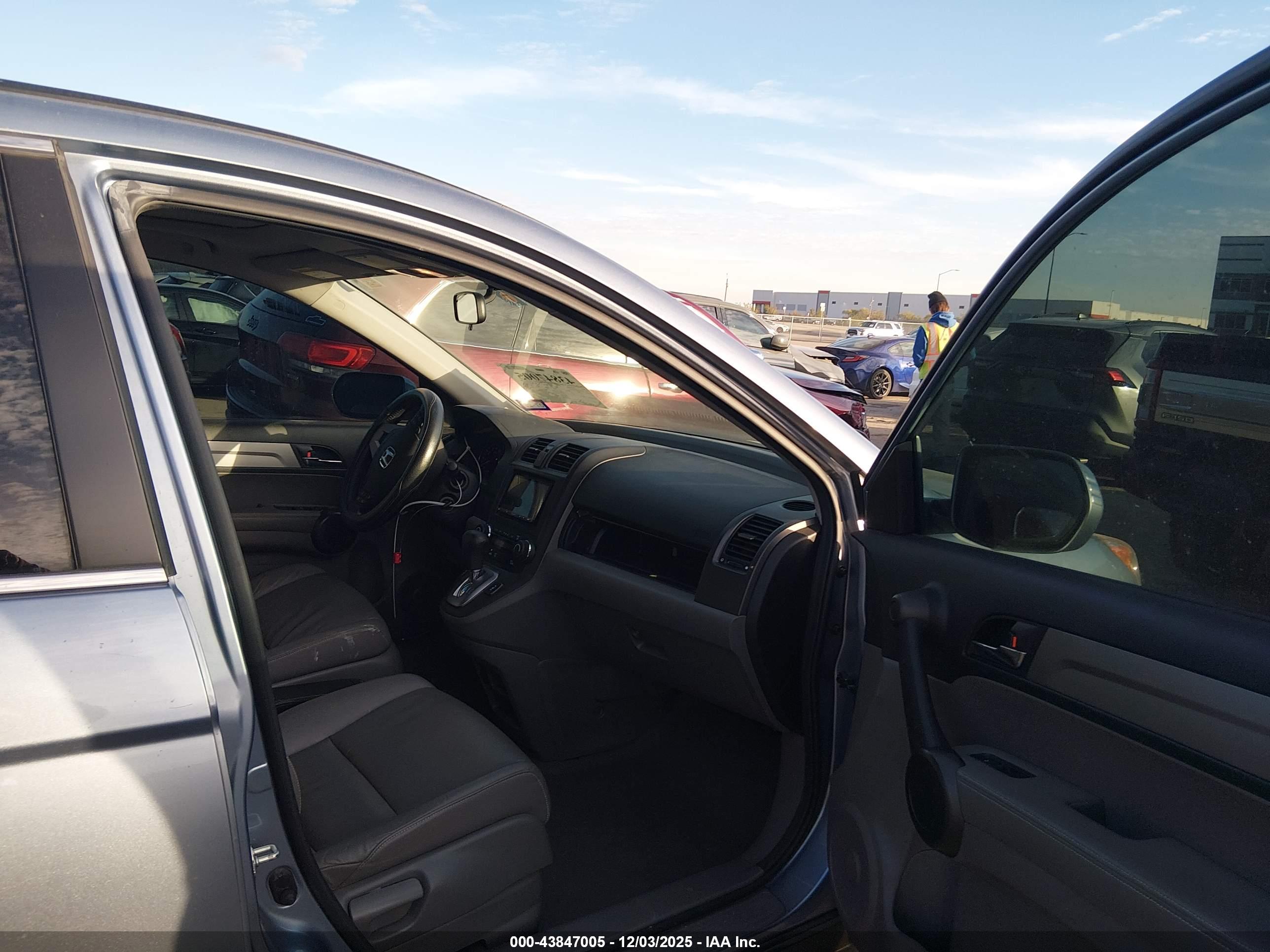 HONDA CR-V image 5