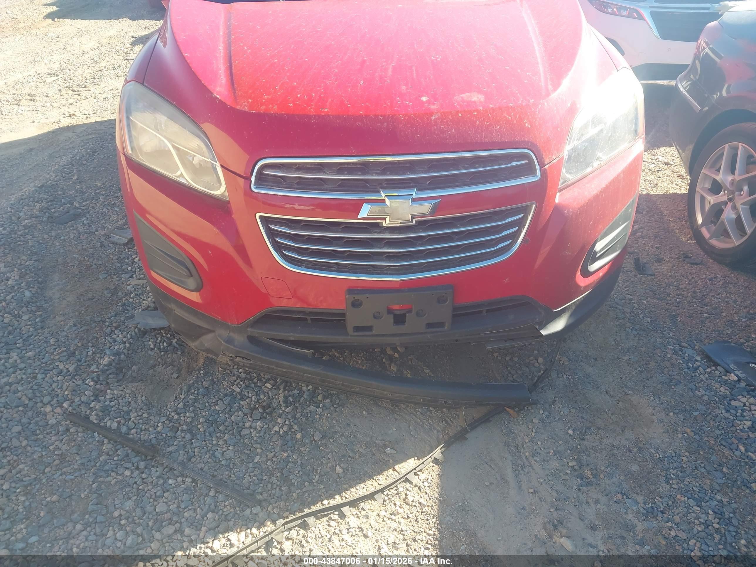 CHEVROLET TRAX image 6
