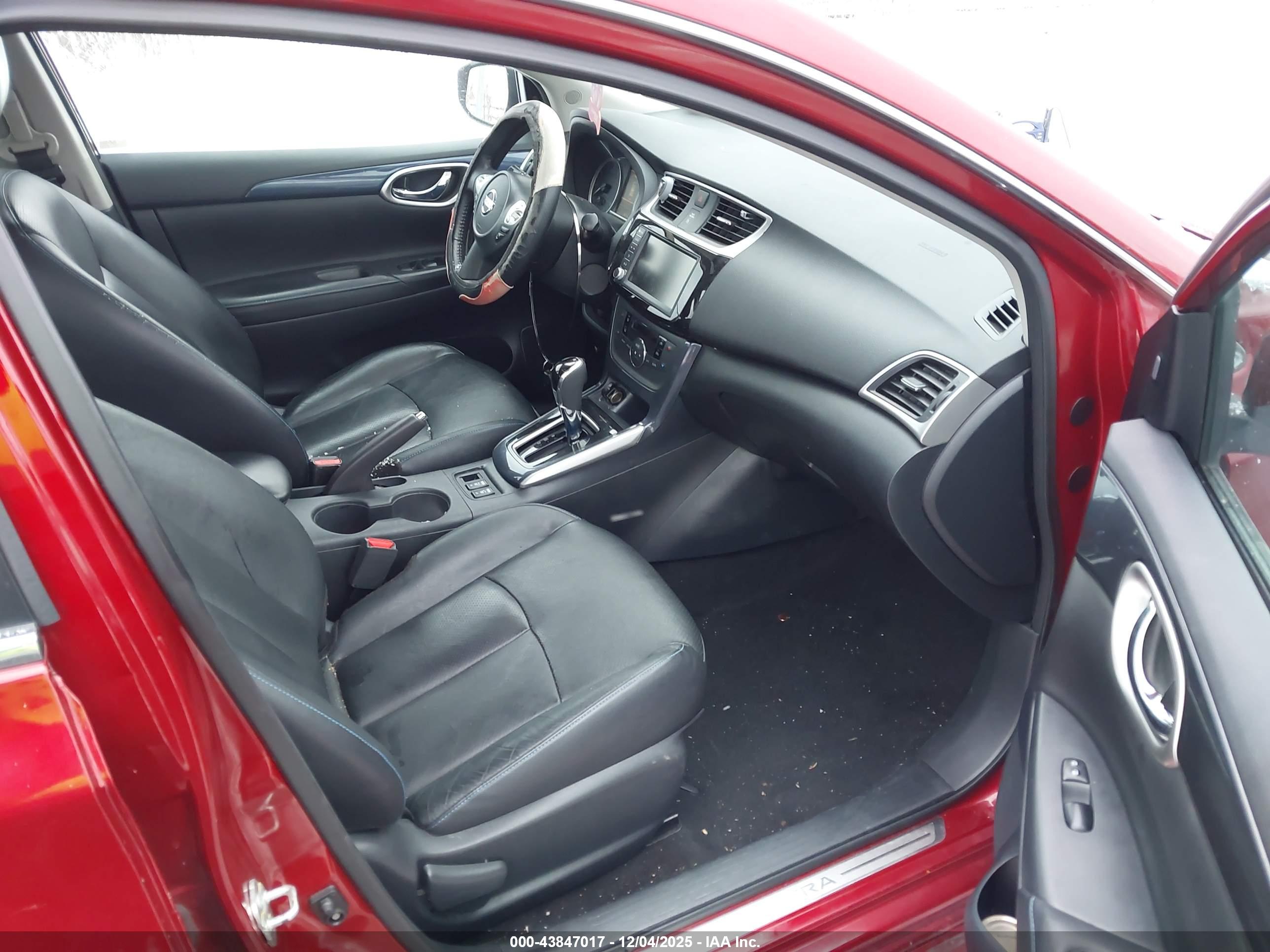 NISSAN SENTRA image 5