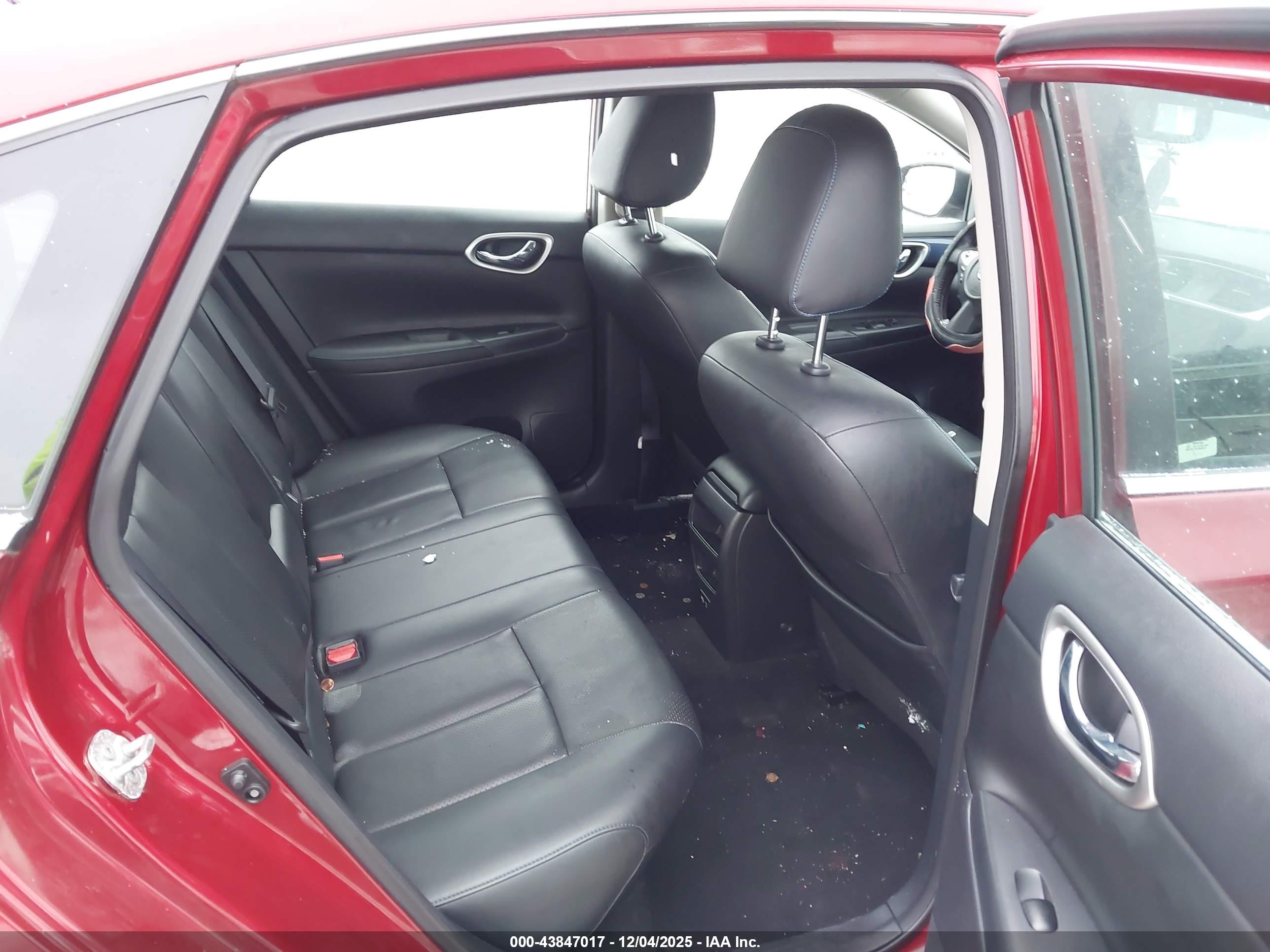 NISSAN SENTRA image 8