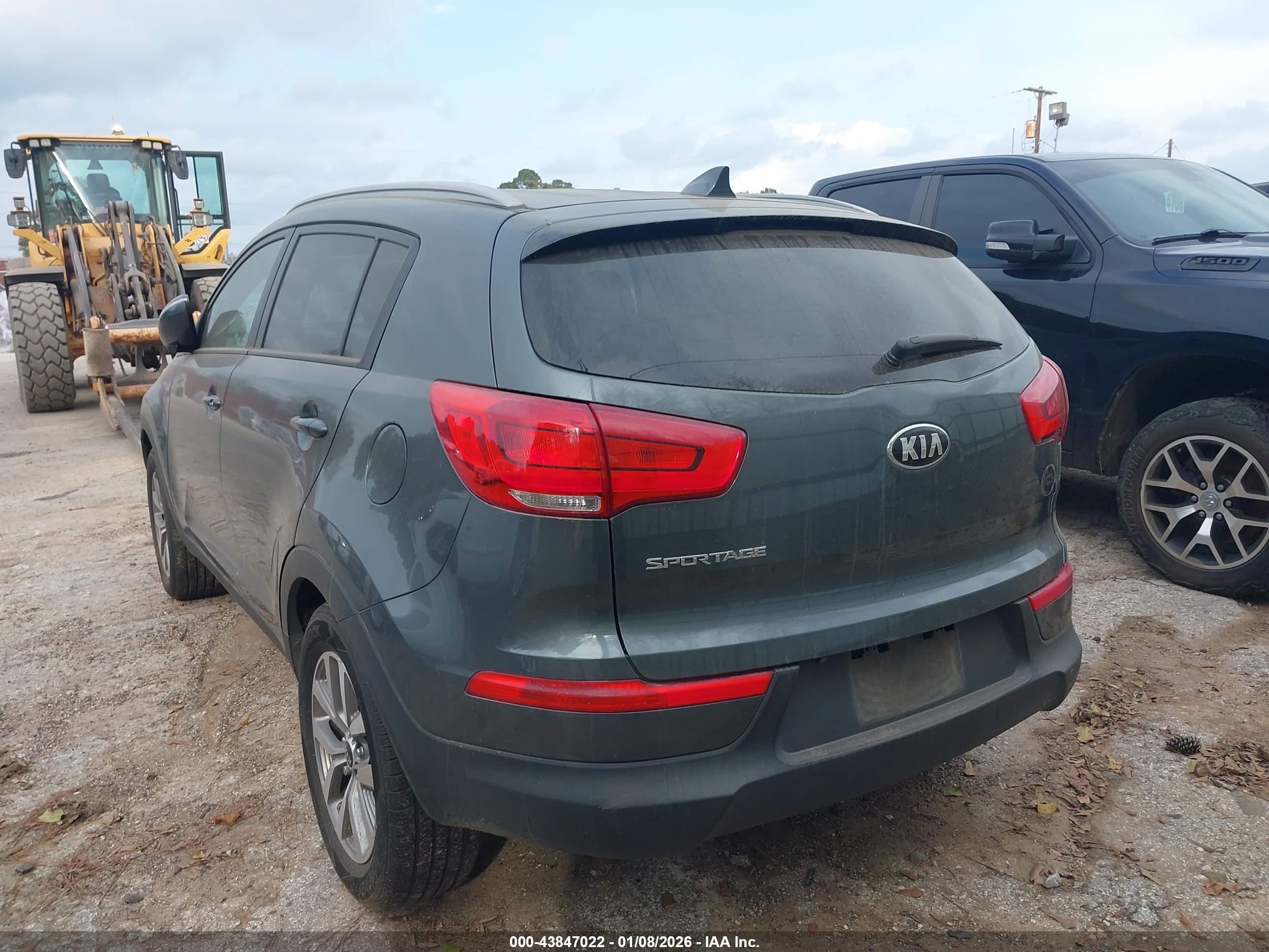 KIA SPORTAGE image 3