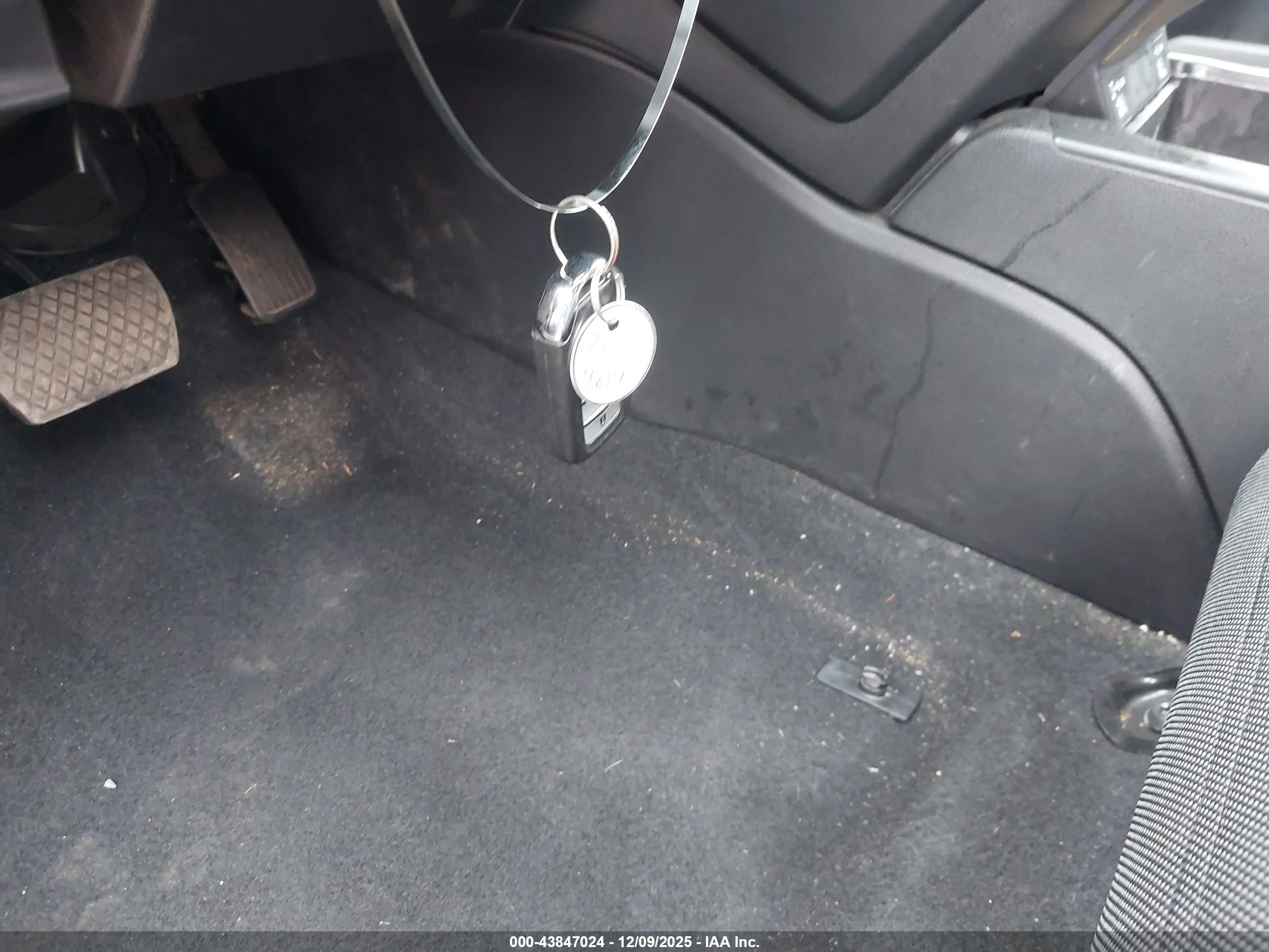 HONDA CR-V image 11
