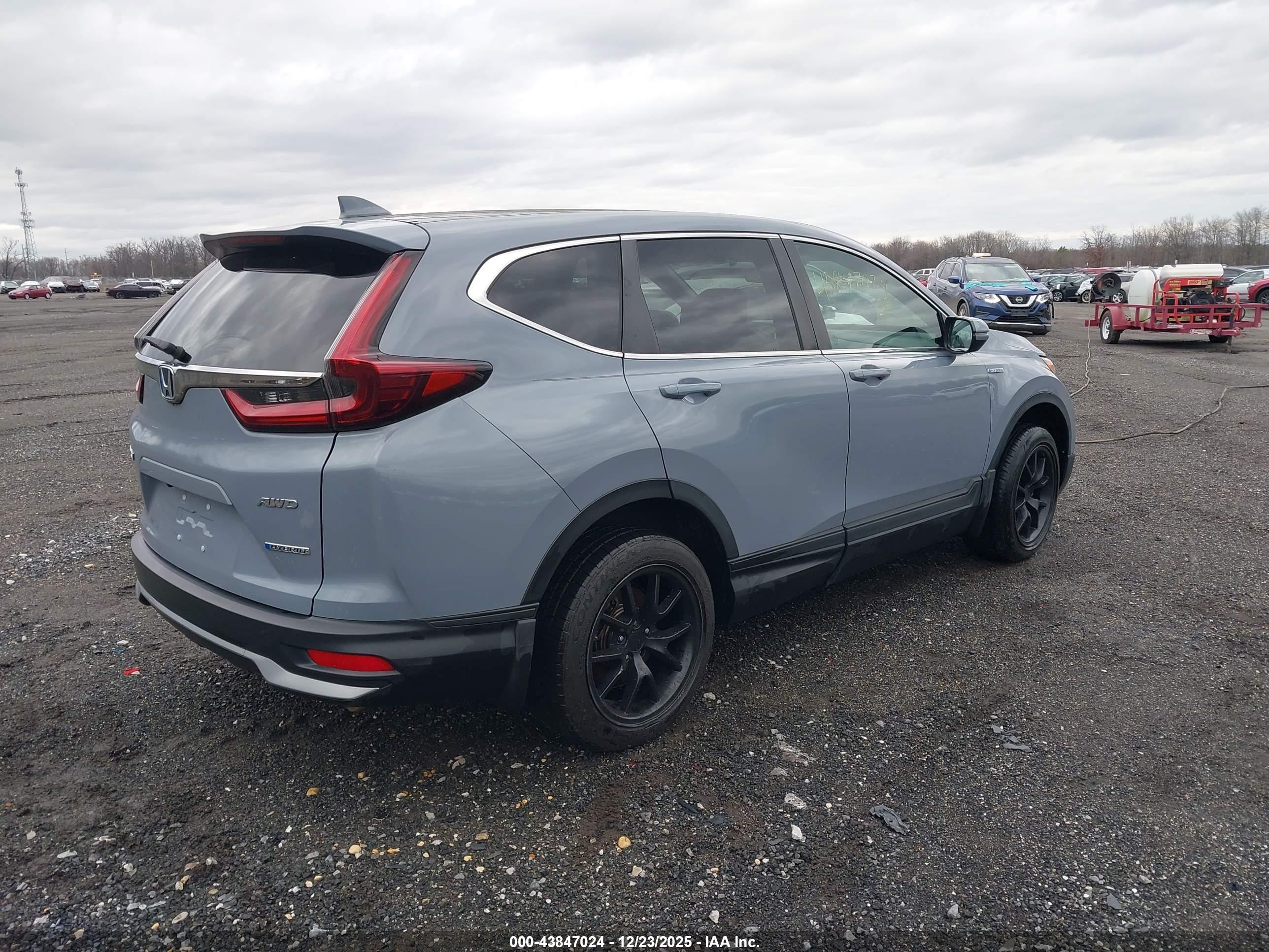 HONDA CR-V image 4