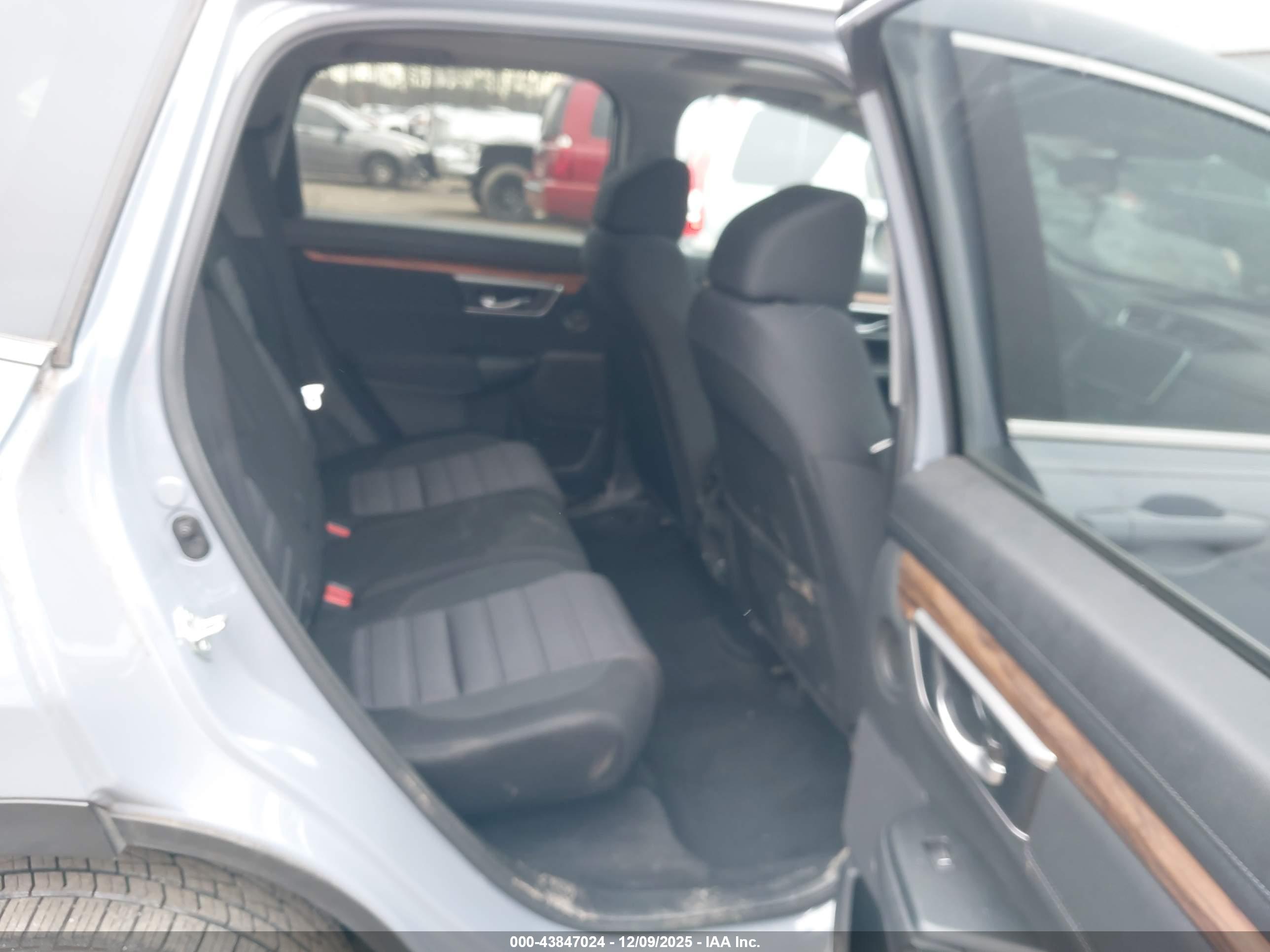 HONDA CR-V image 8