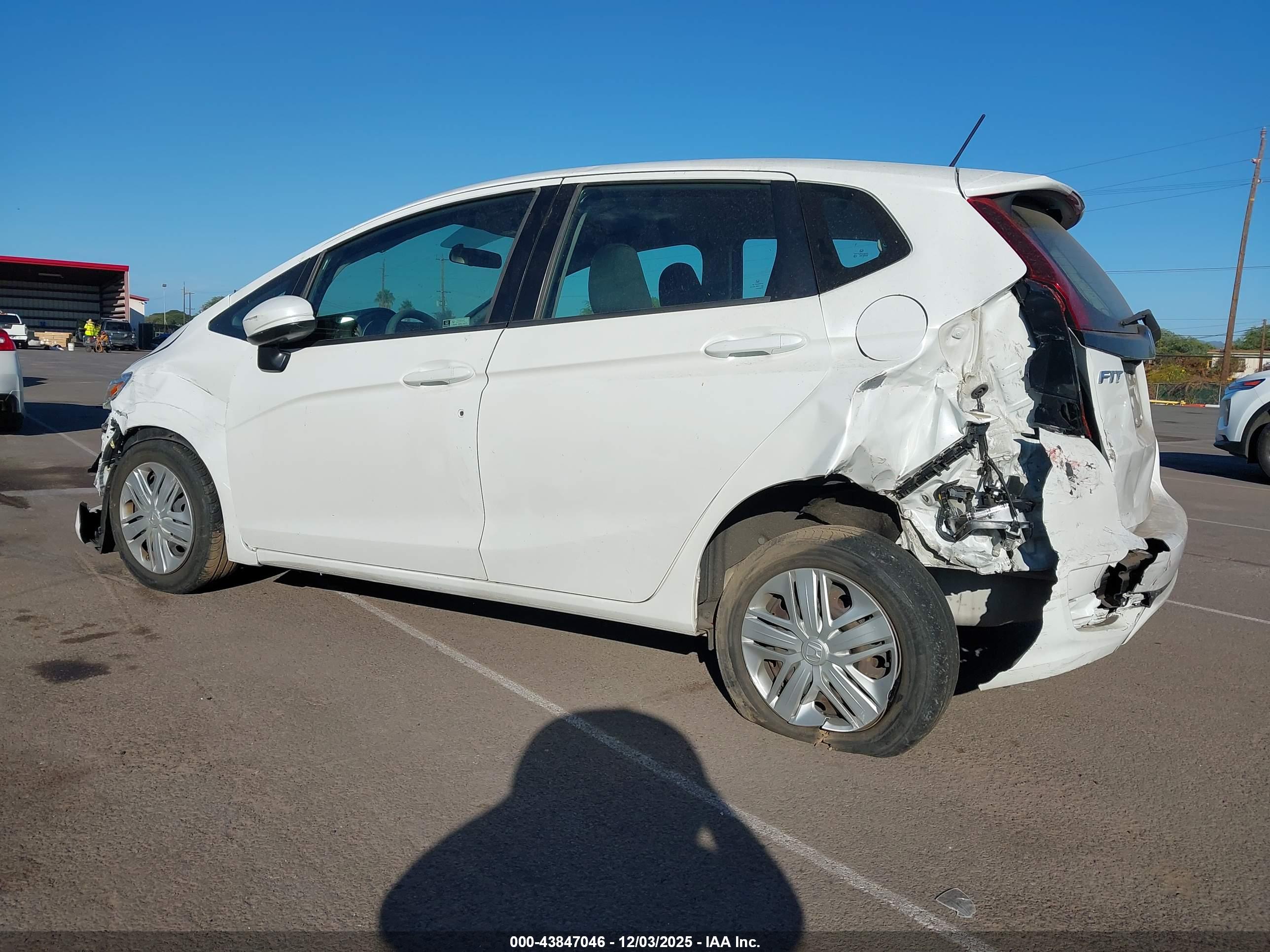 HONDA FIT image 3