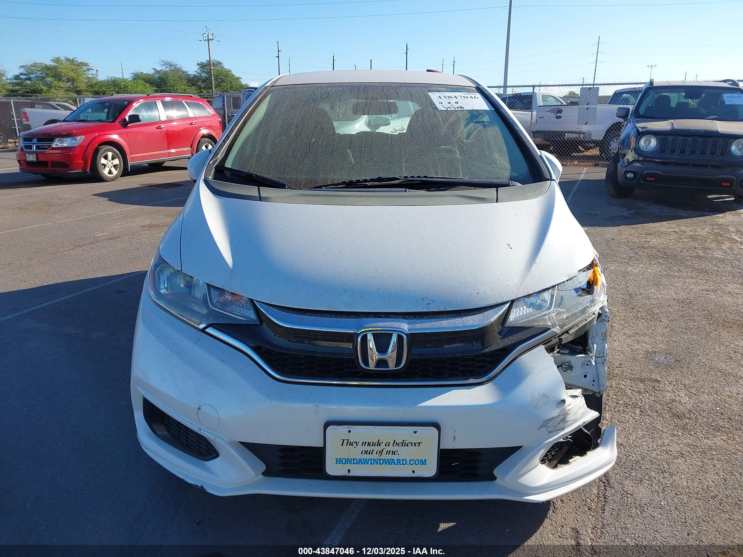 HONDA FIT image 6