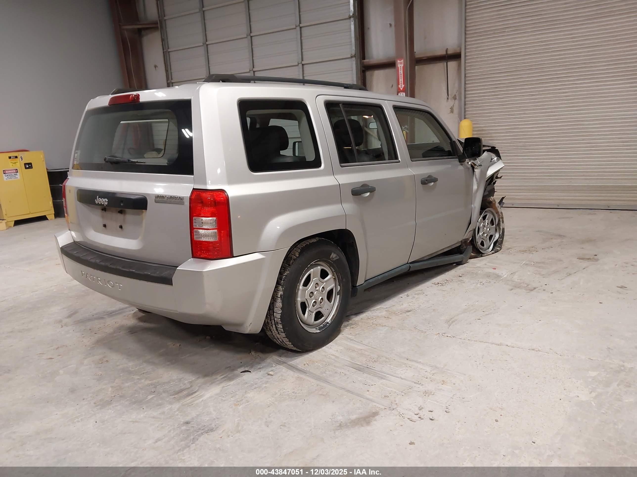 JEEP PATRIOT image 4