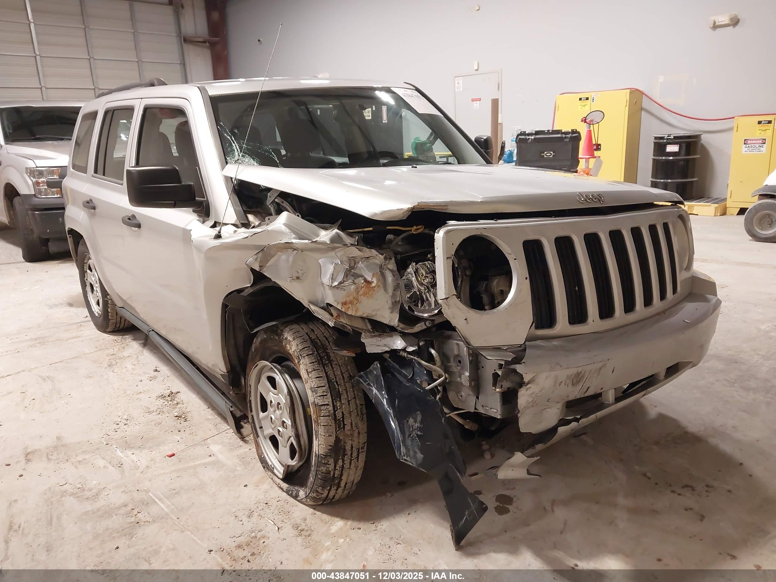 JEEP PATRIOT image 6