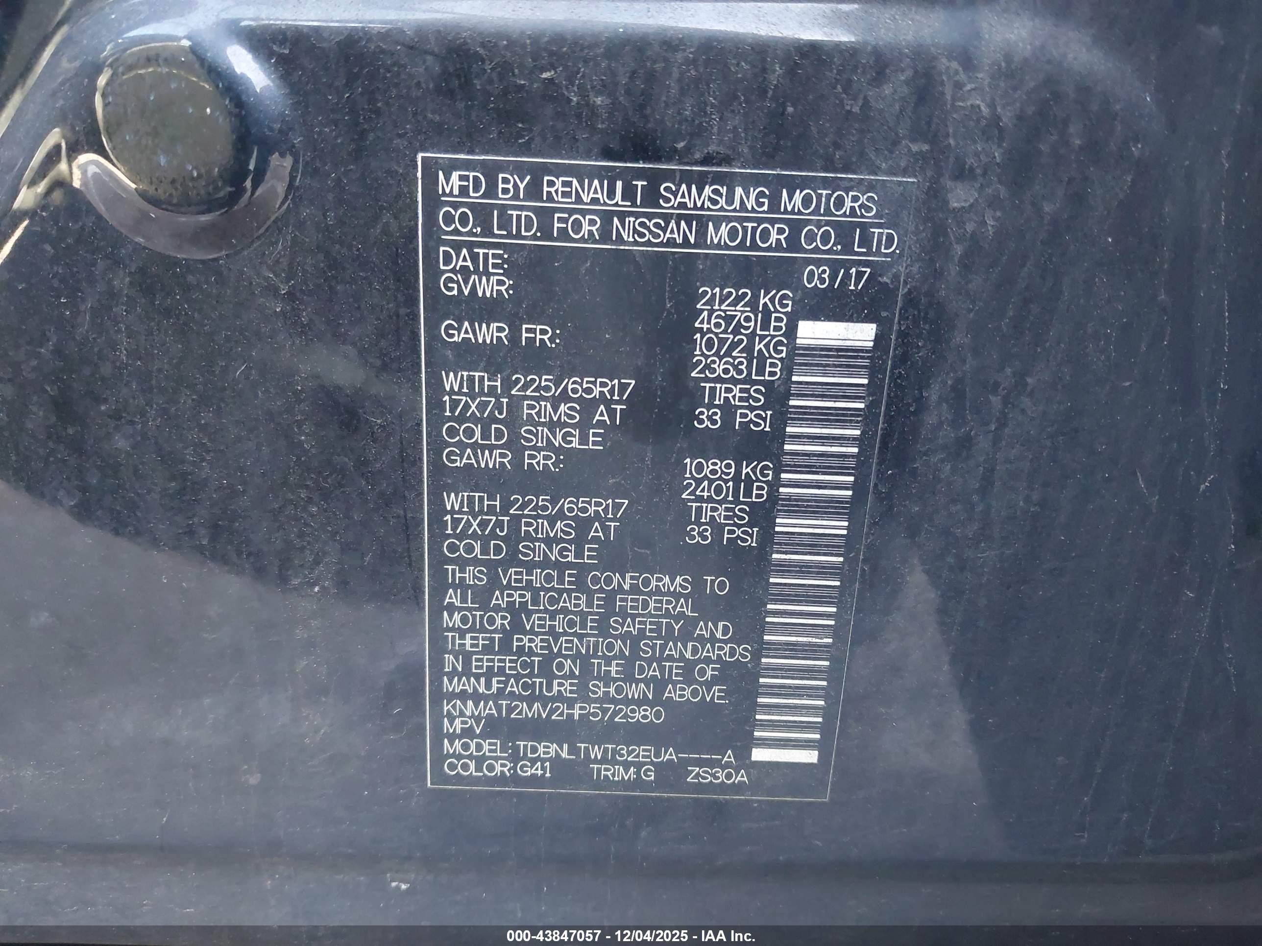 NISSAN ROGUE image 9