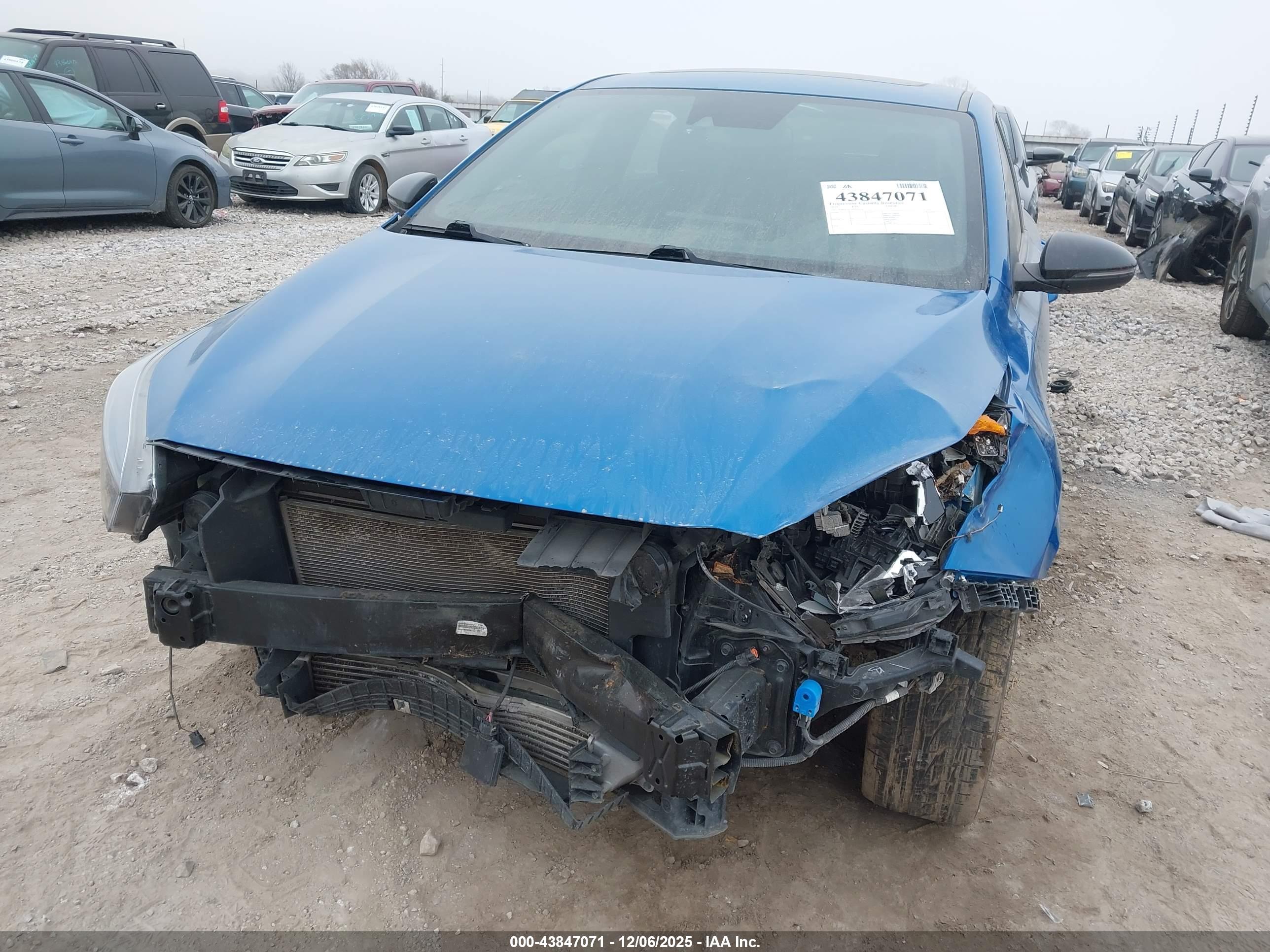 KIA FORTE image 6