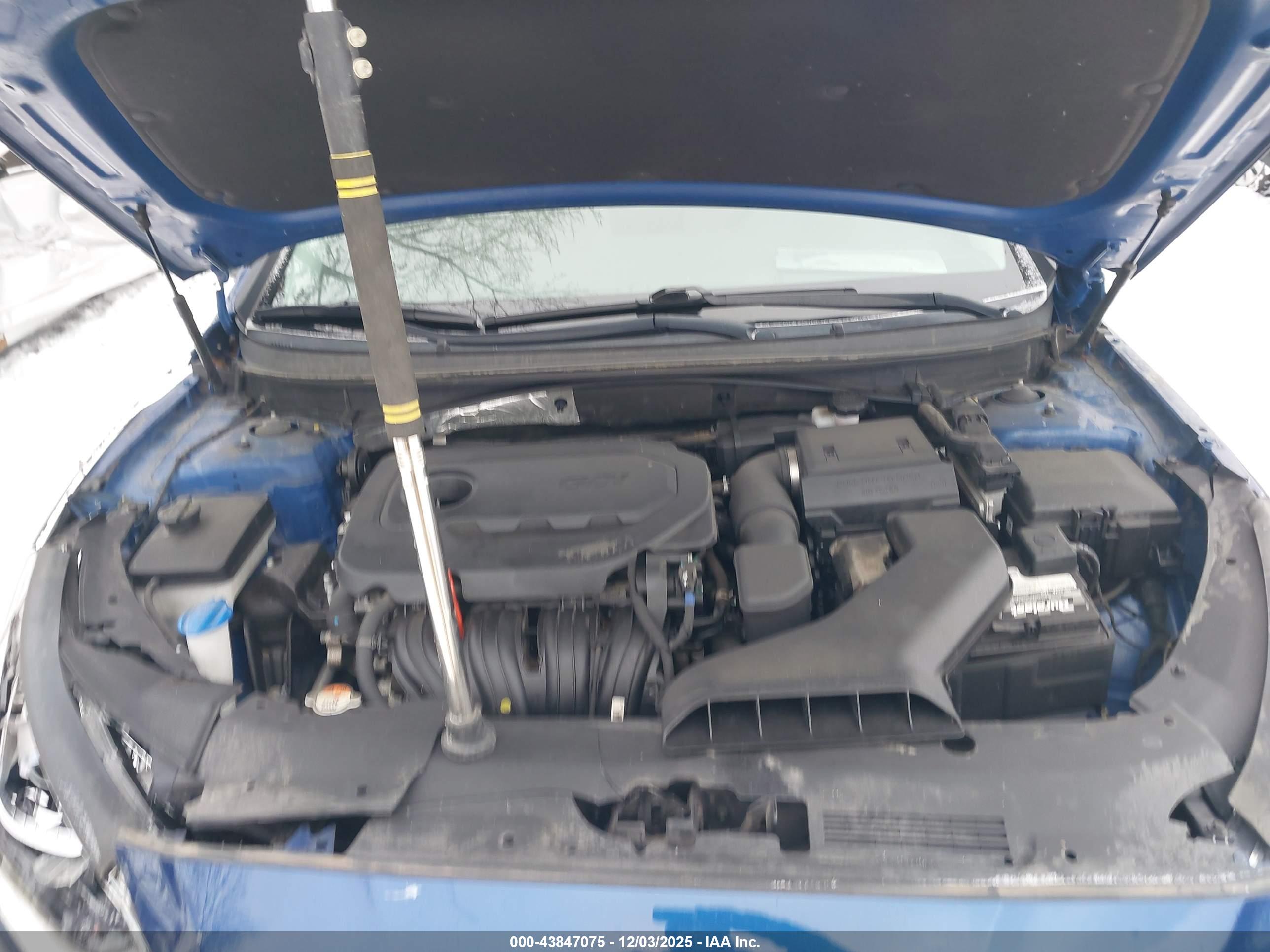HYUNDAI SONATA image 10