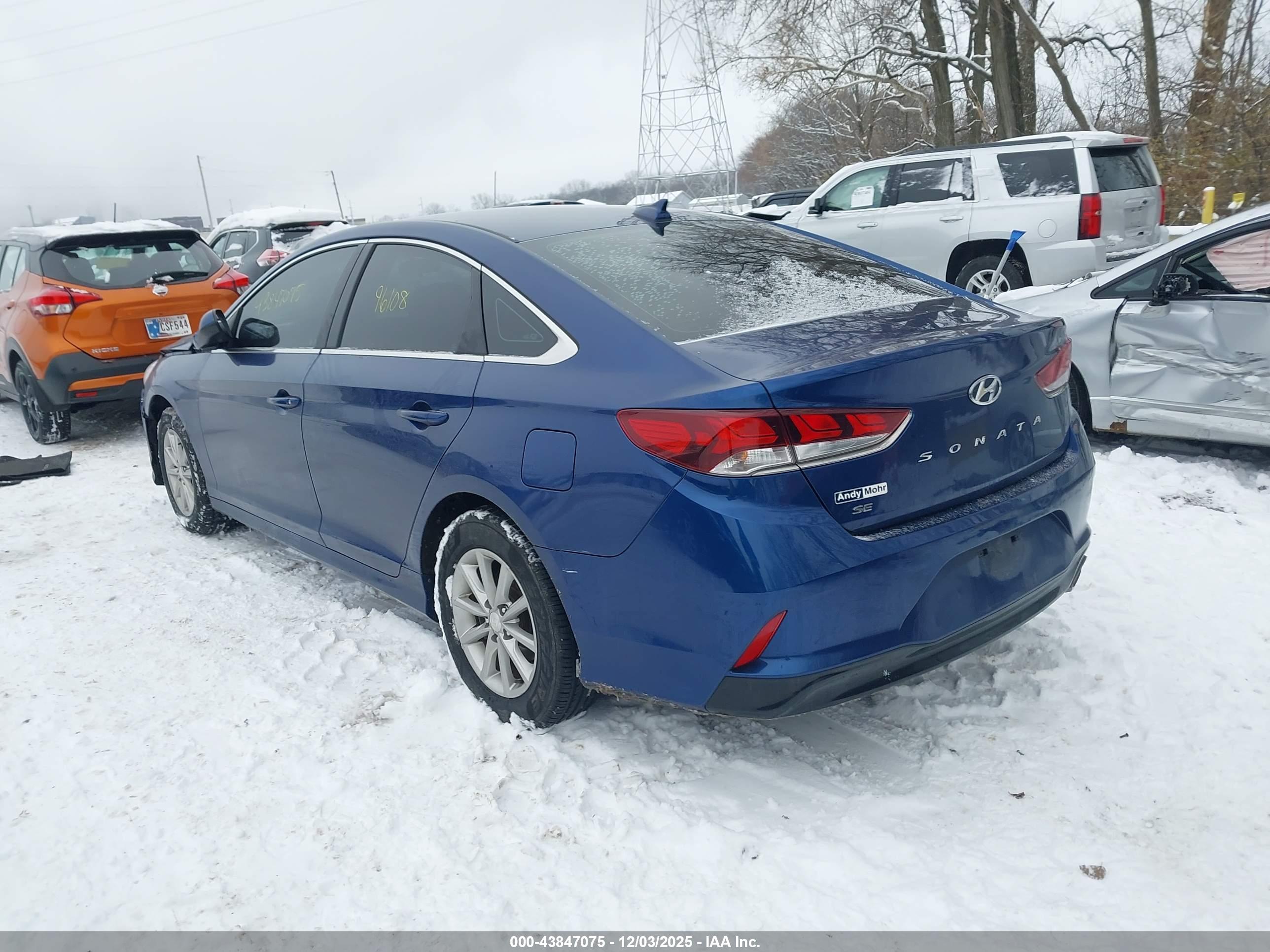 HYUNDAI SONATA image 3