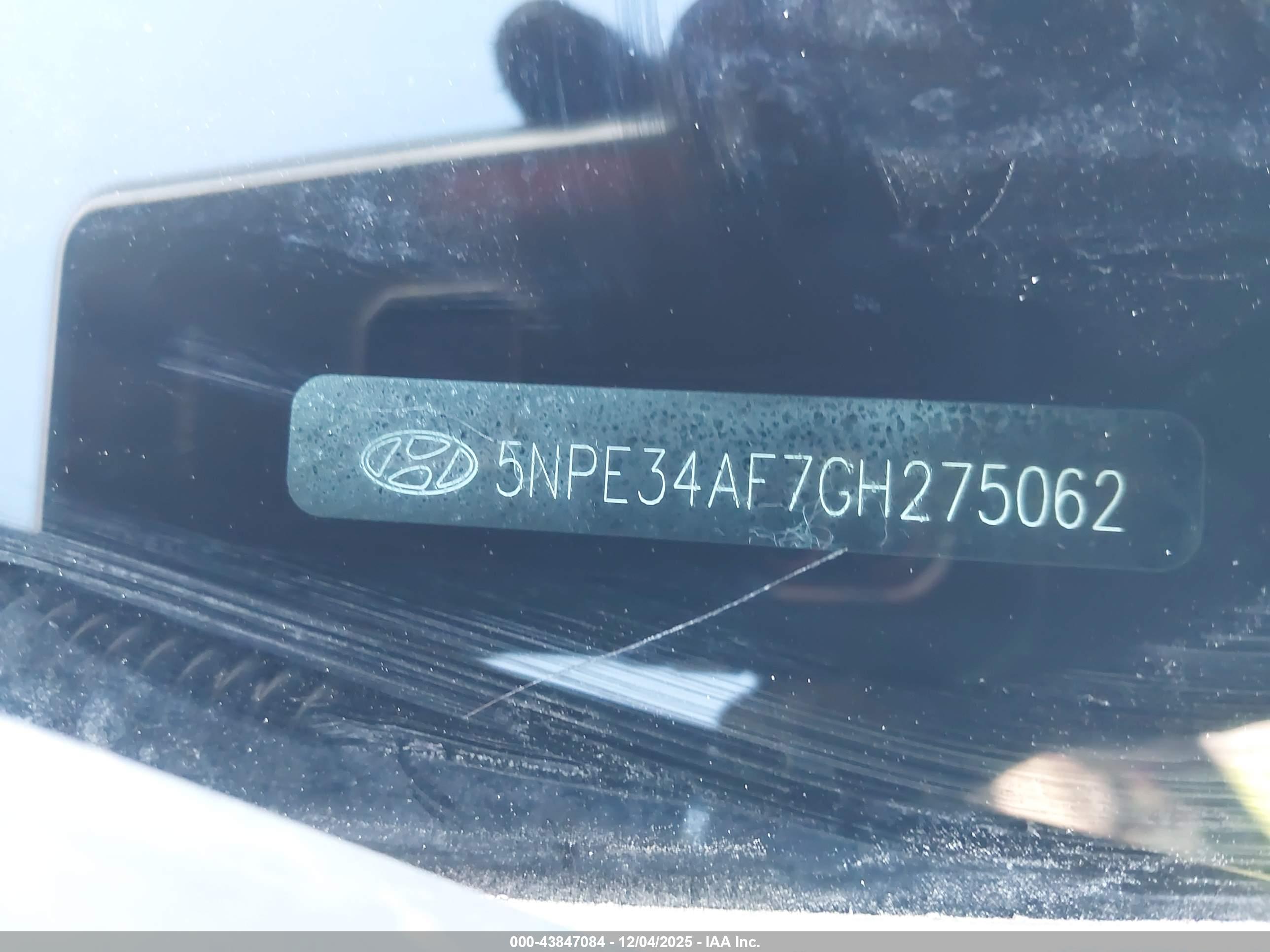 HYUNDAI SONATA image 9