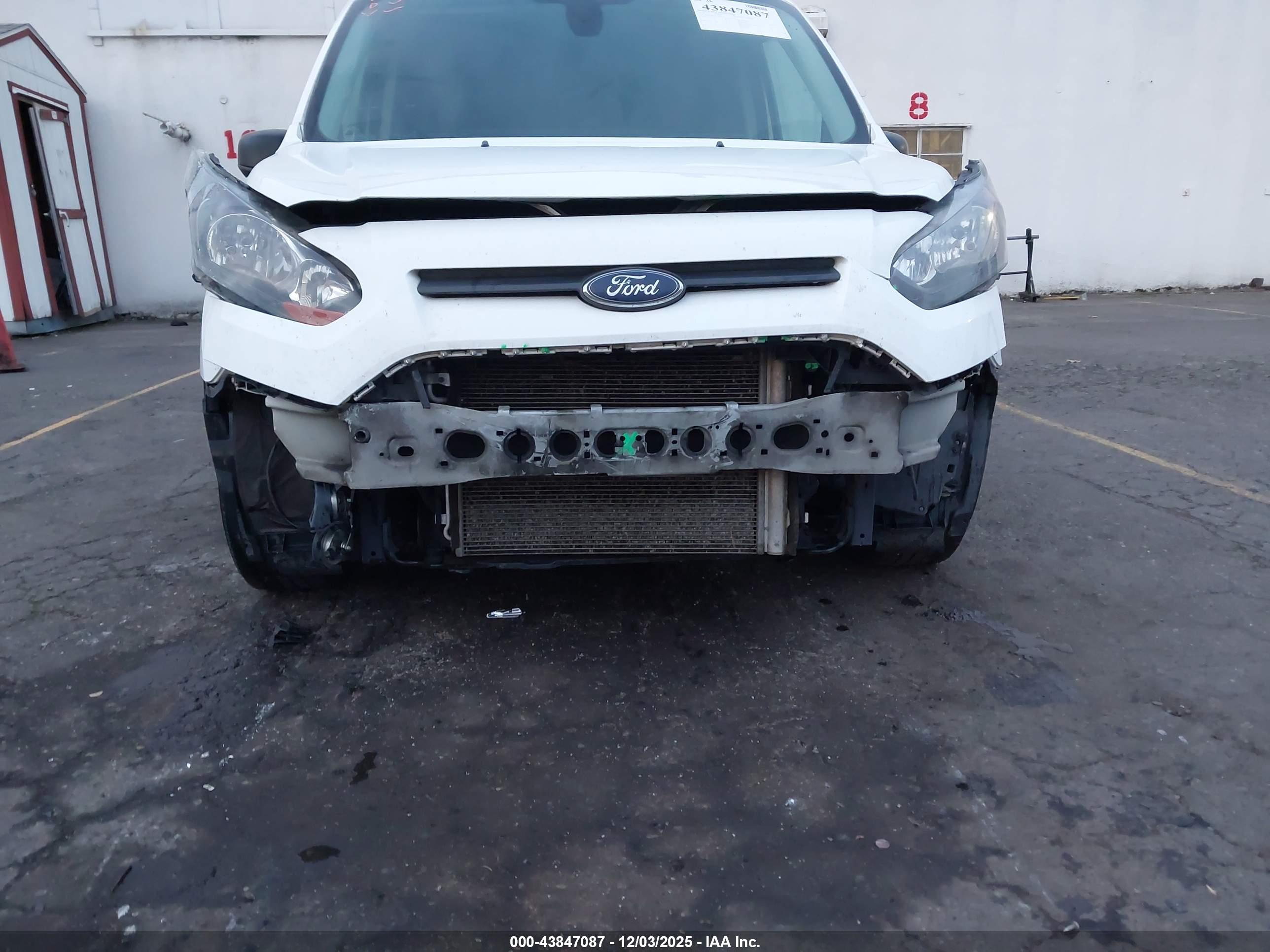 FORD TRANSIT image 6