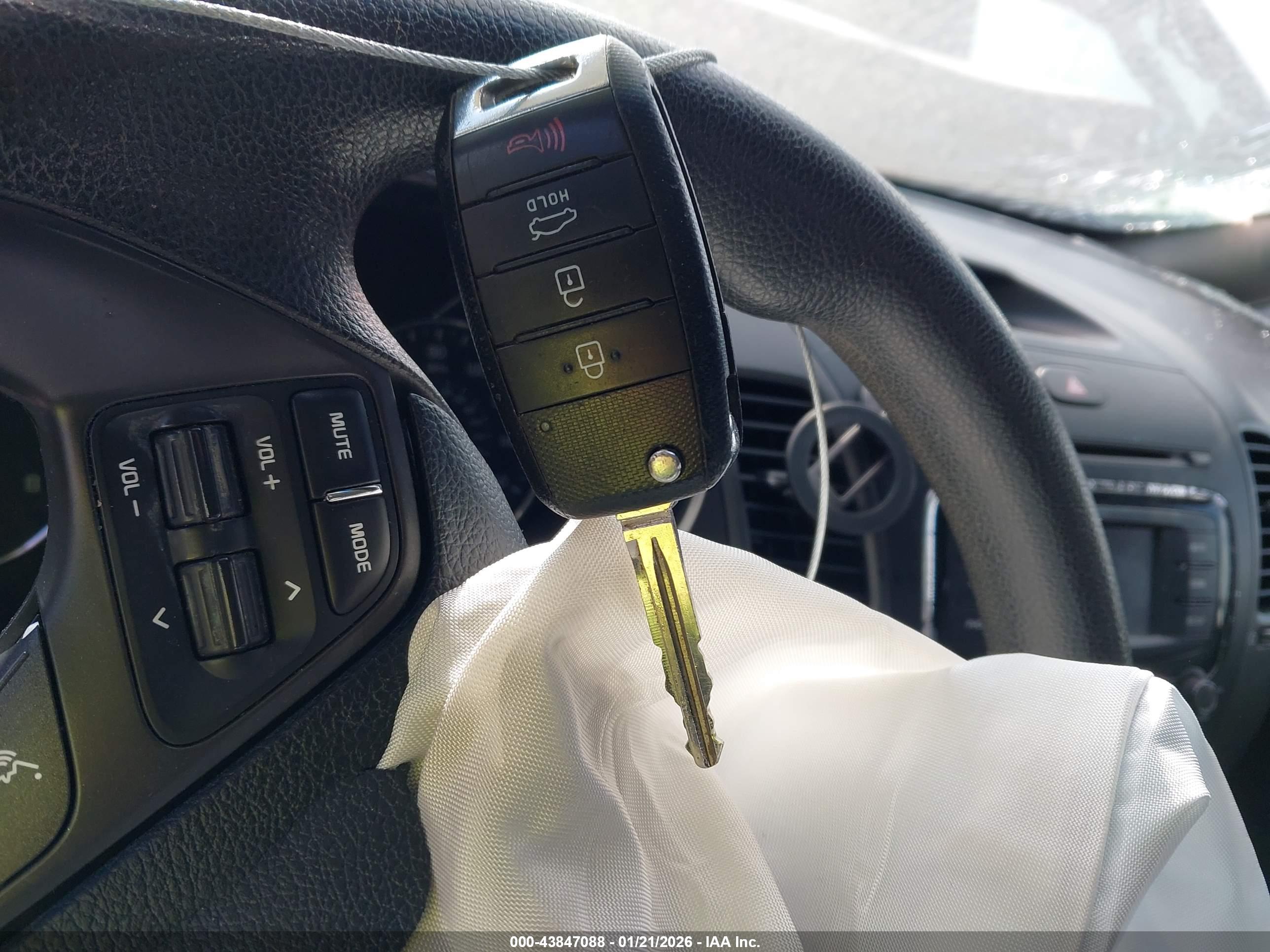KIA FORTE image 11