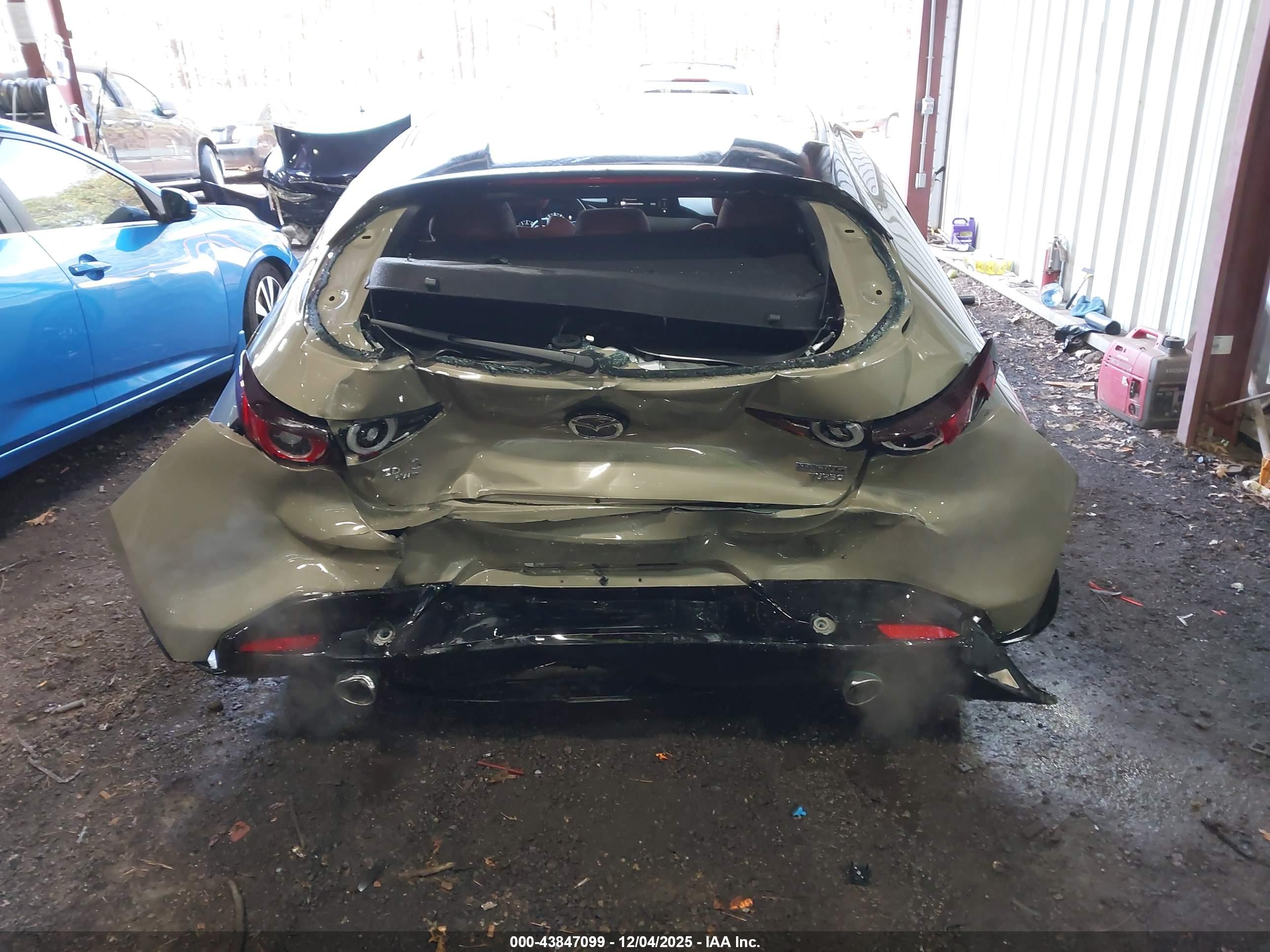 MAZDA MAZDA3 image 6