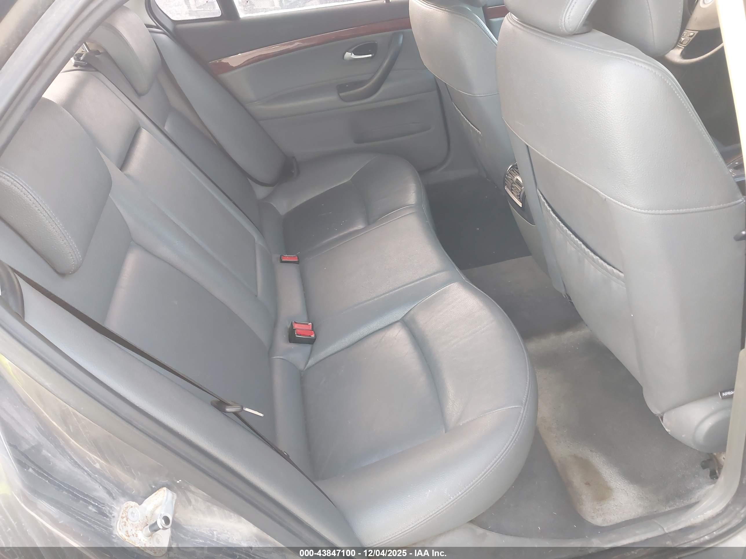 SAAB 9-3 image 8