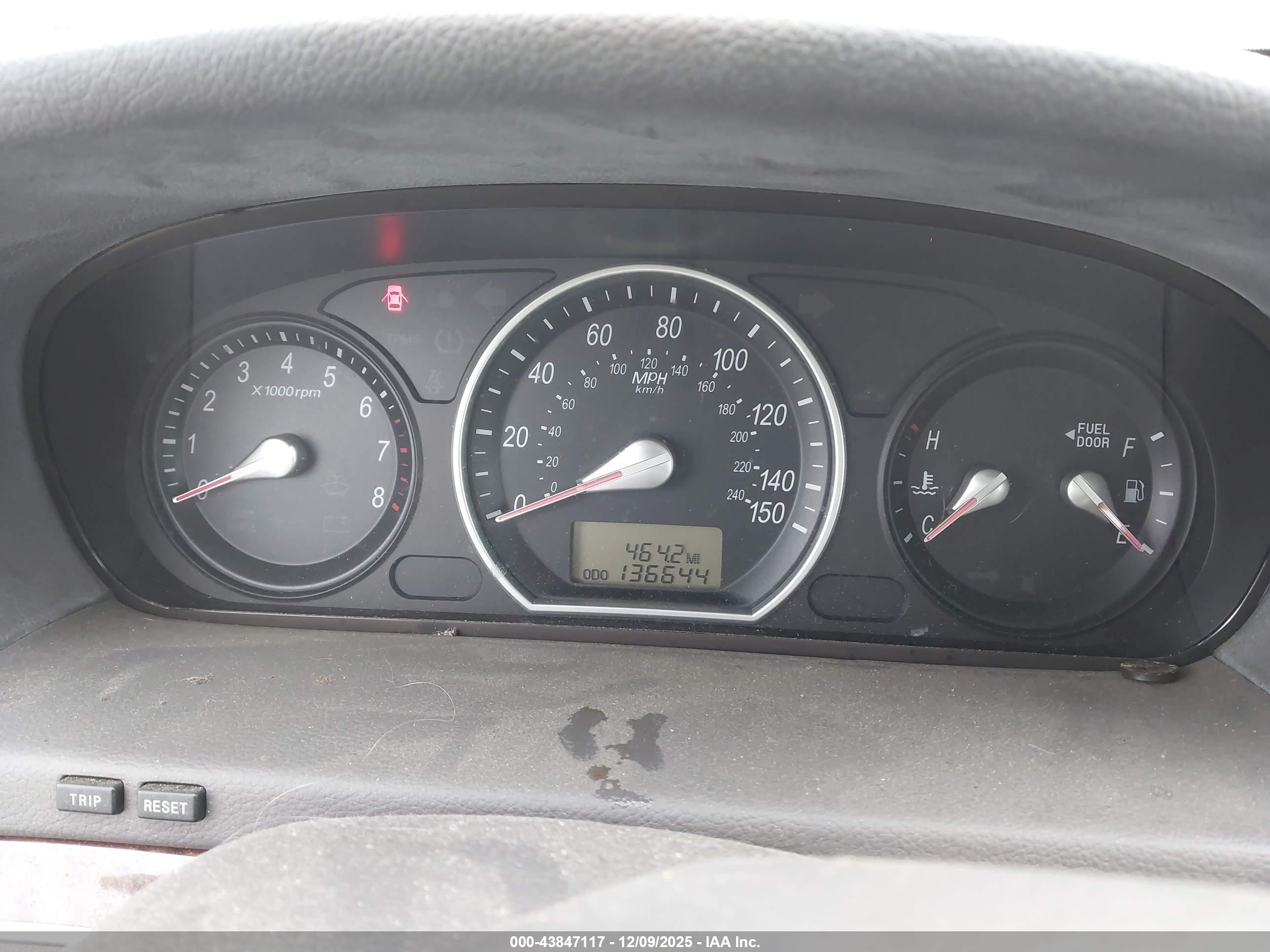 HYUNDAI SONATA image 7