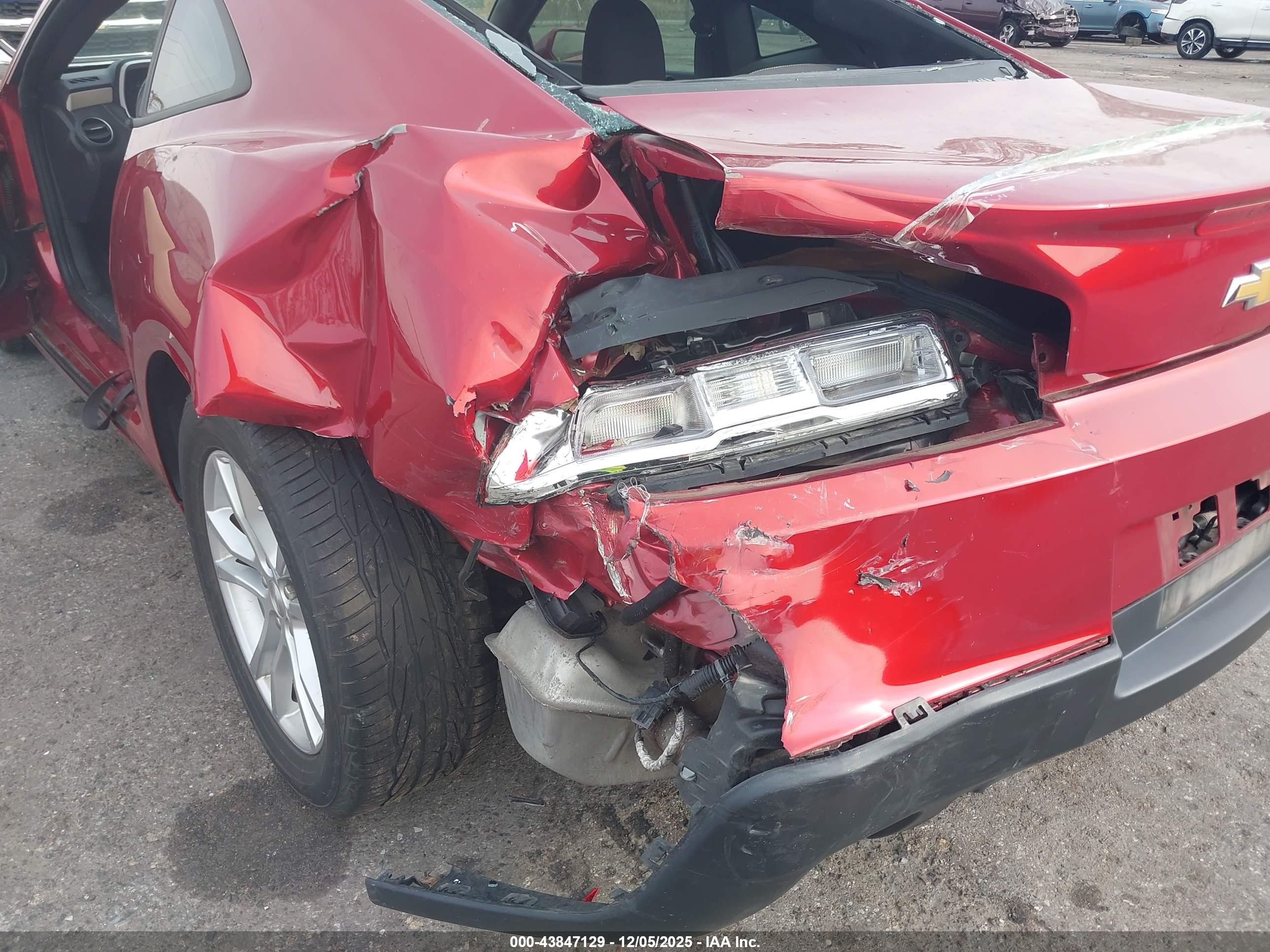 CHEVROLET CAMARO image 6