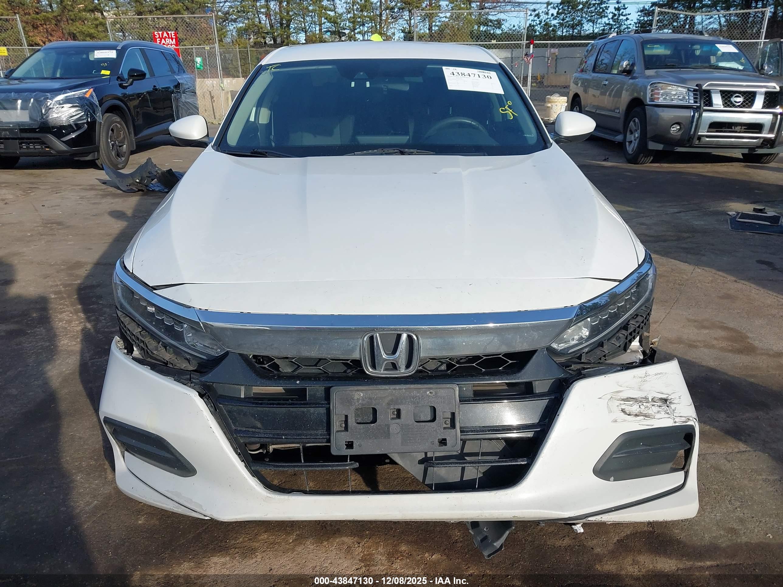 HONDA ACCORD image 6