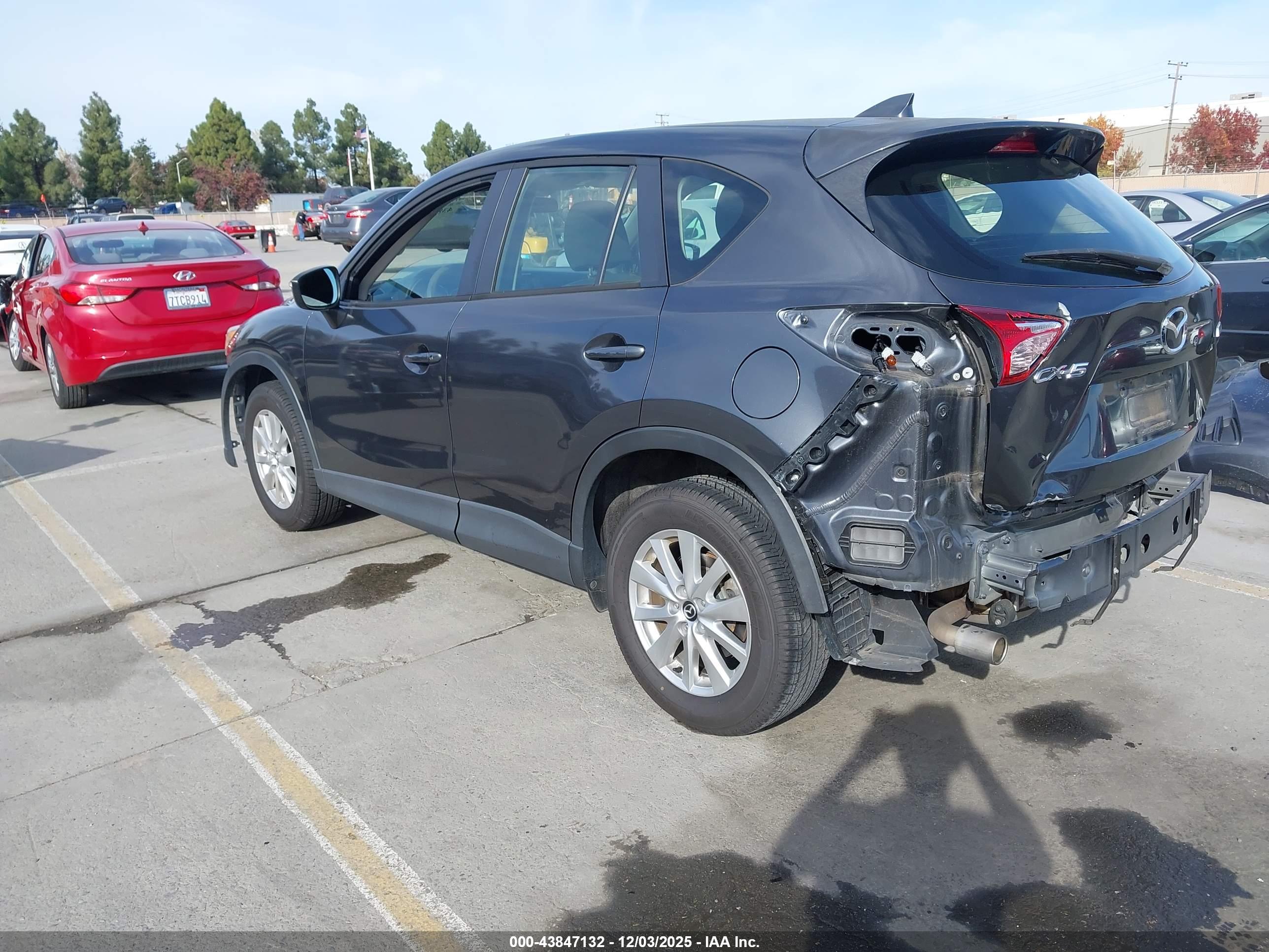 MAZDA CX-5 image 3