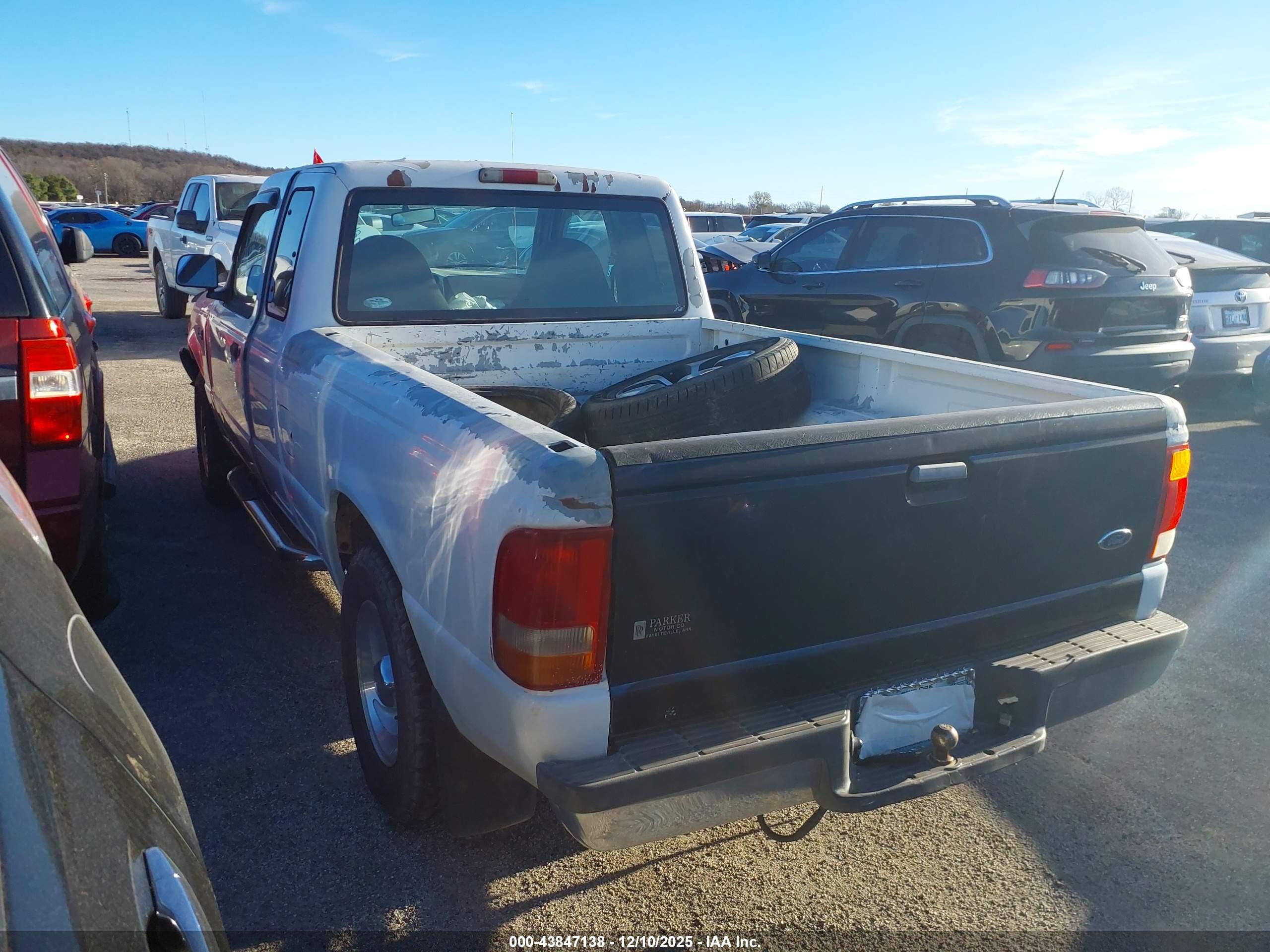 FORD RANGER image 3