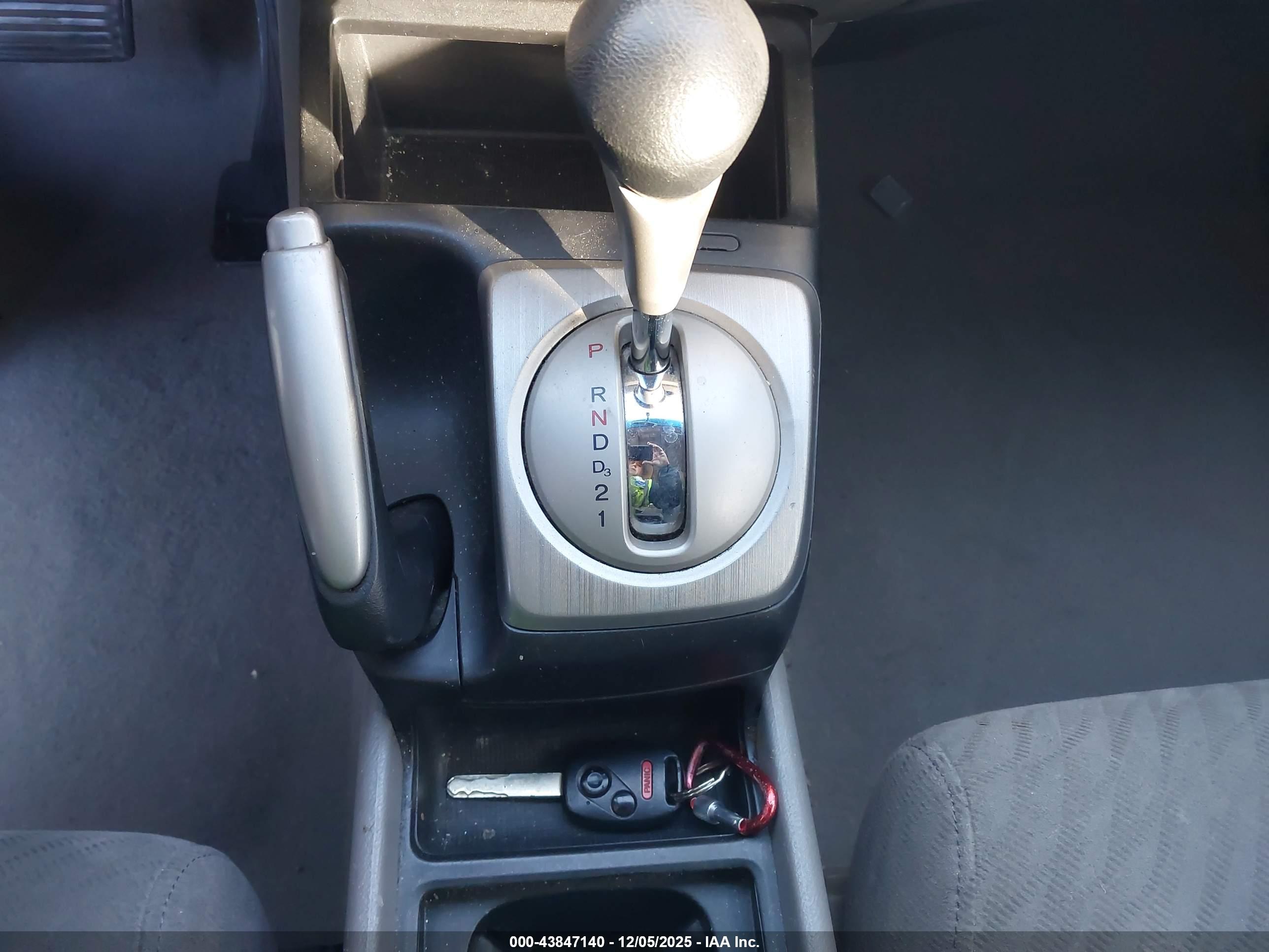 HONDA CIVIC image 11