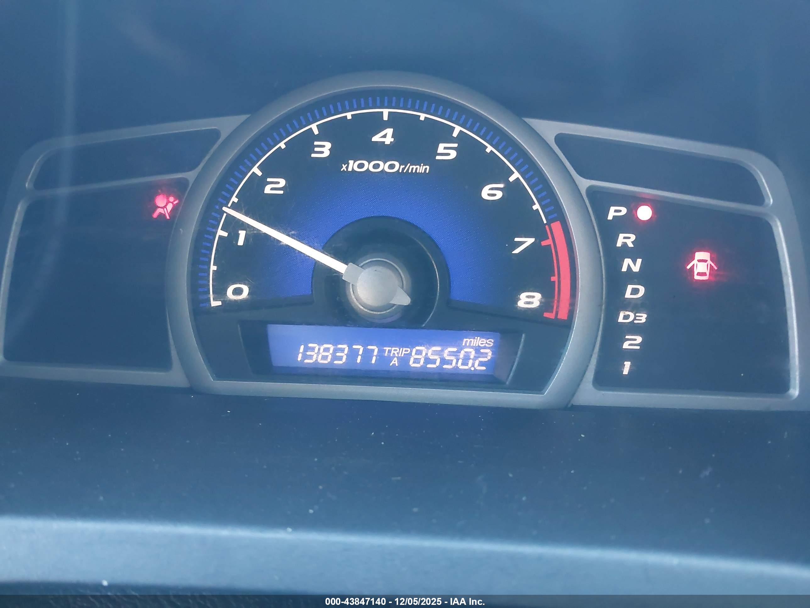 HONDA CIVIC image 7