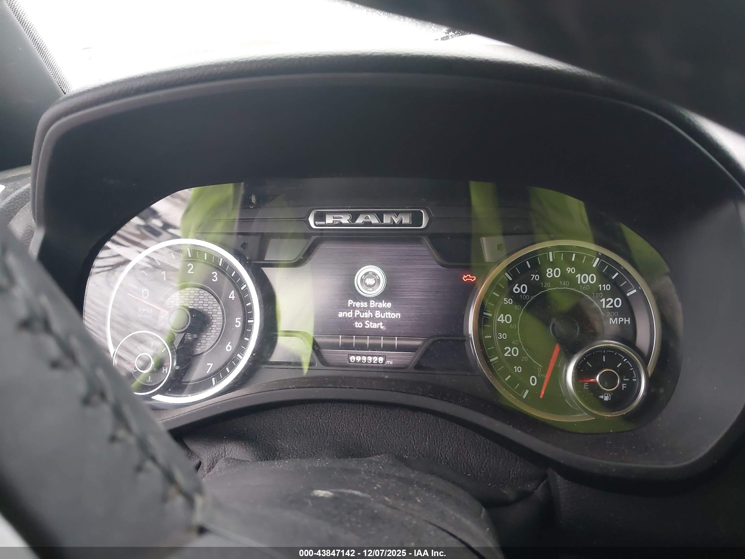 RAM 1500 image 7