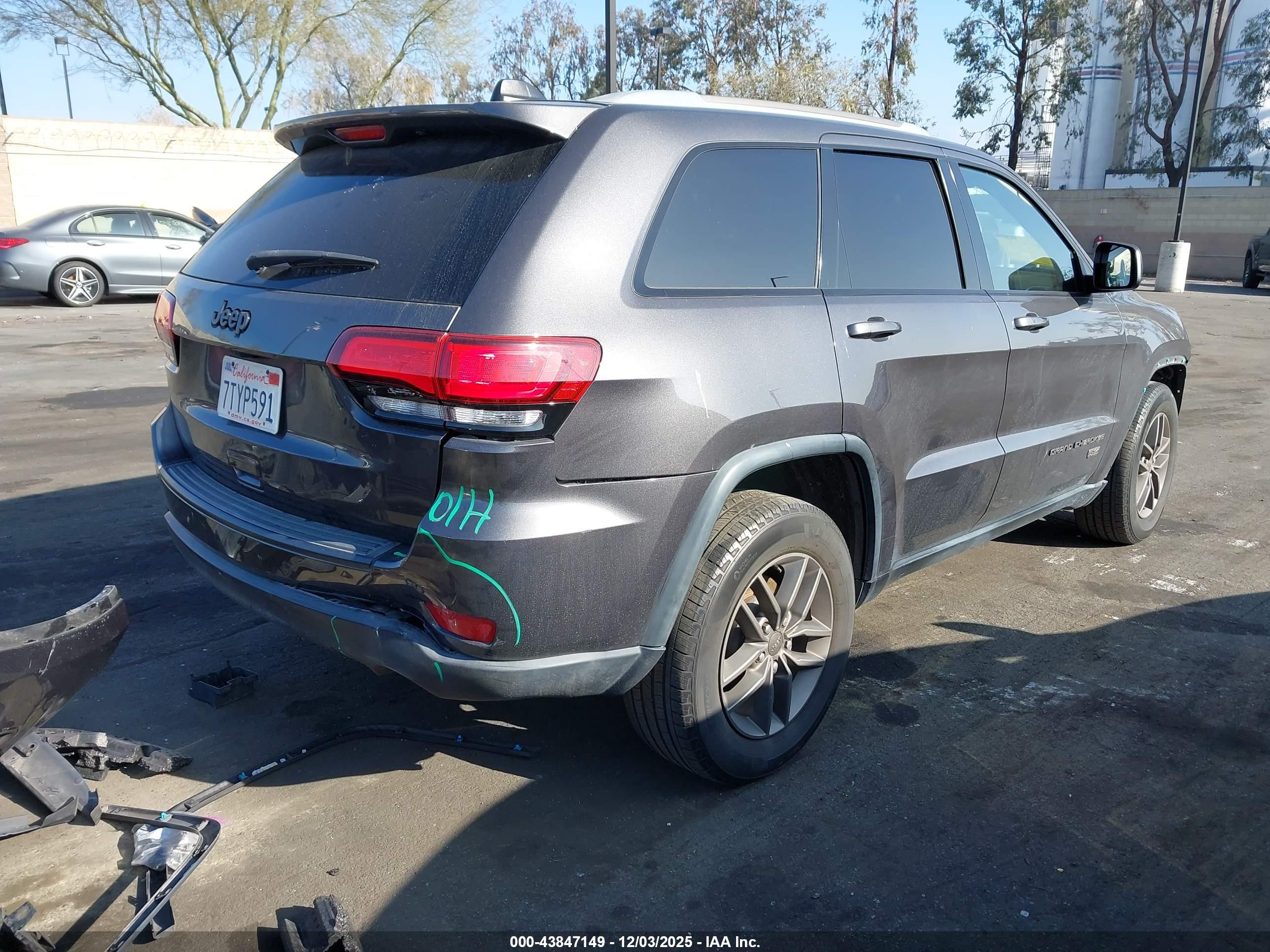 JEEP GRAND image 4