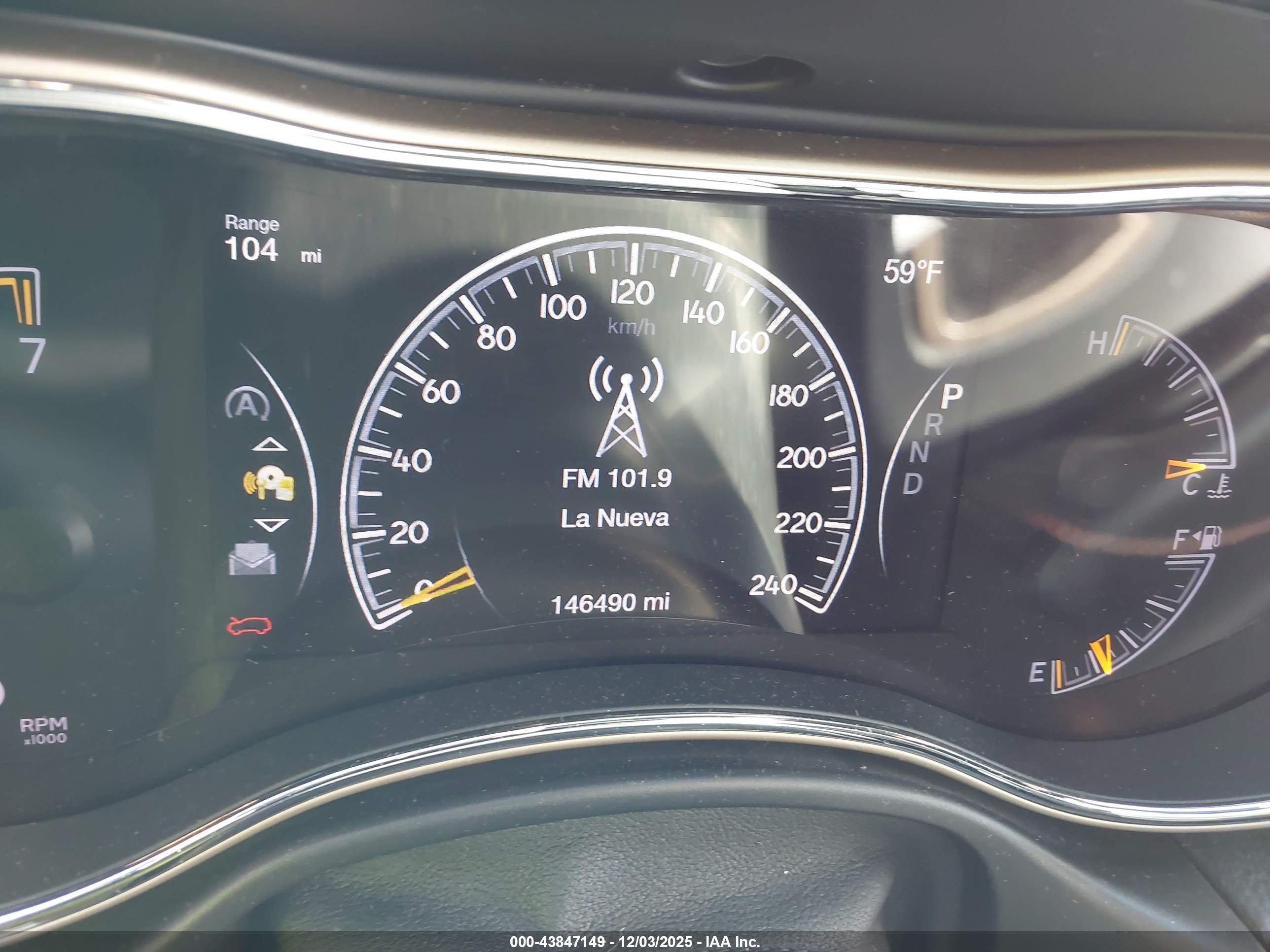 JEEP GRAND image 7