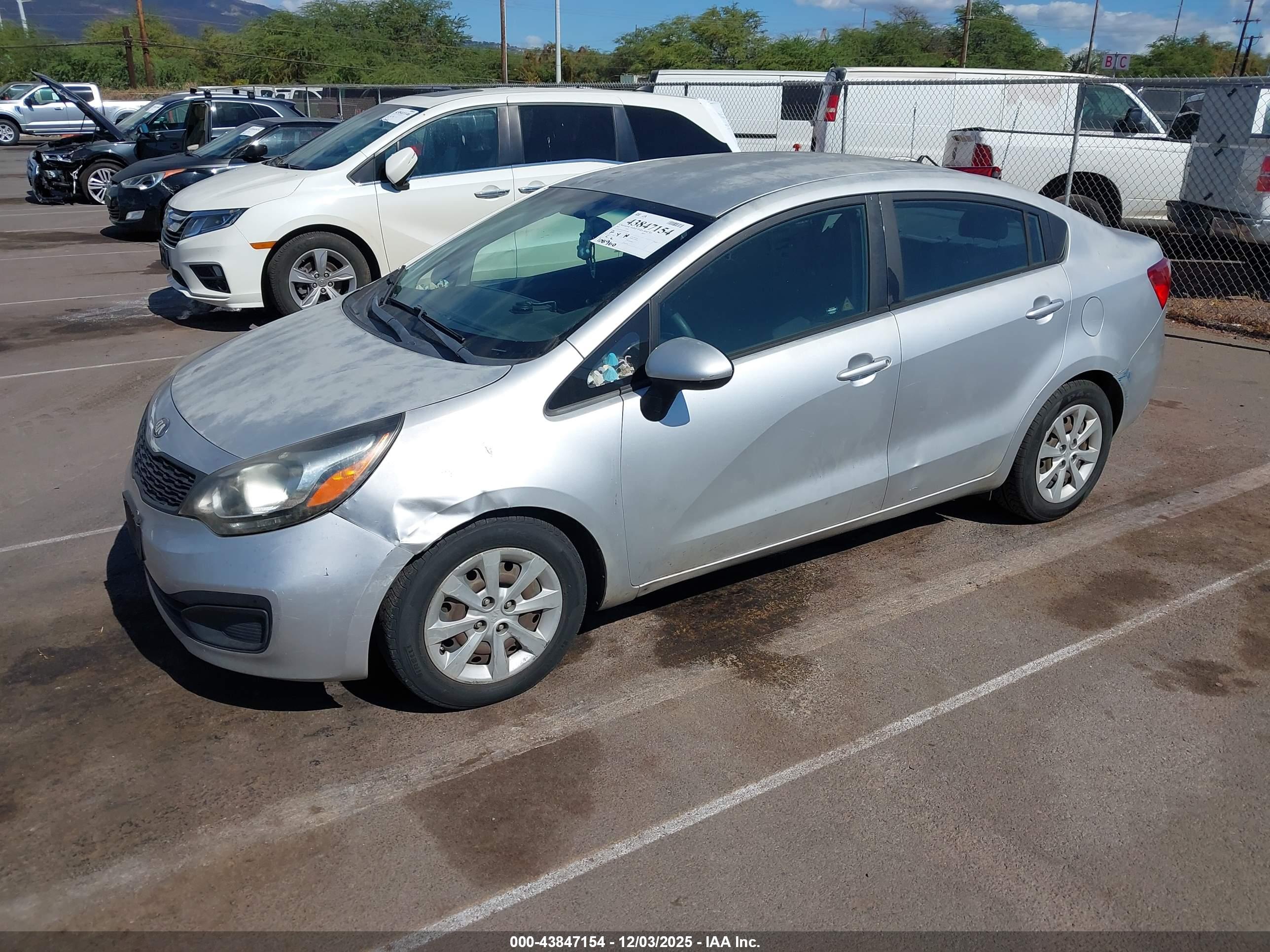 KIA RIO image 2