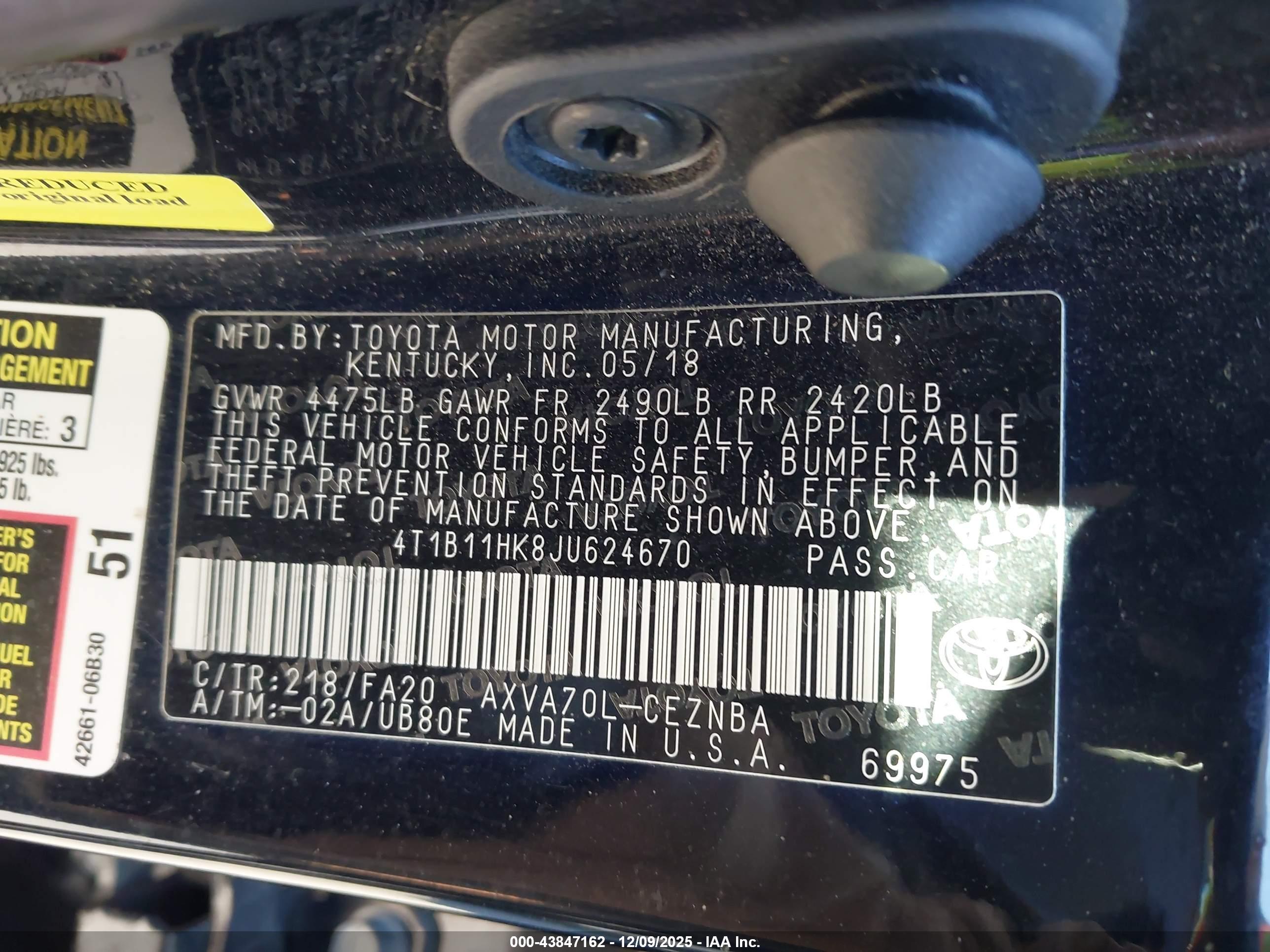 TOYOTA CAMRY image 9