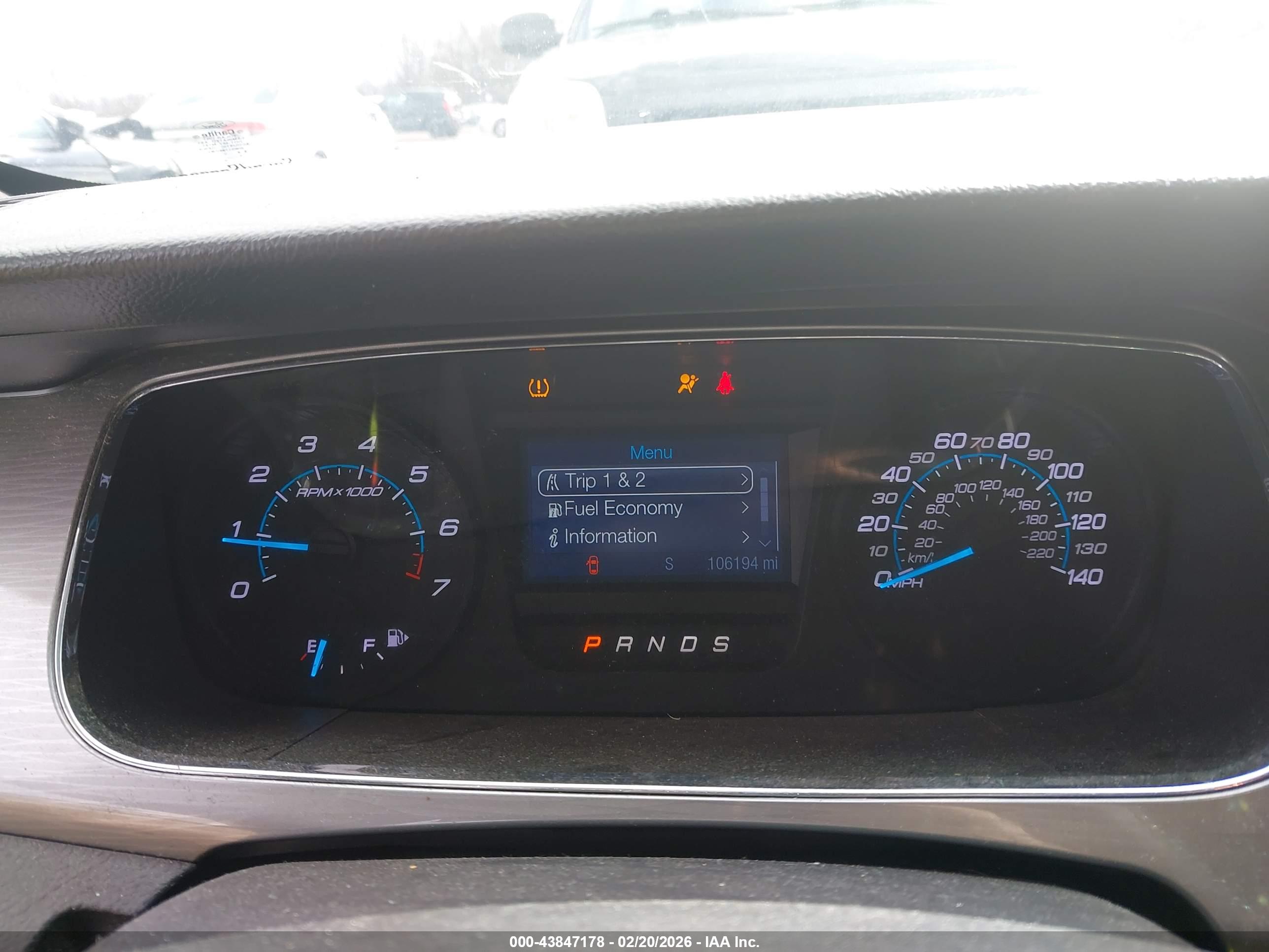 FORD TAURUS image 7