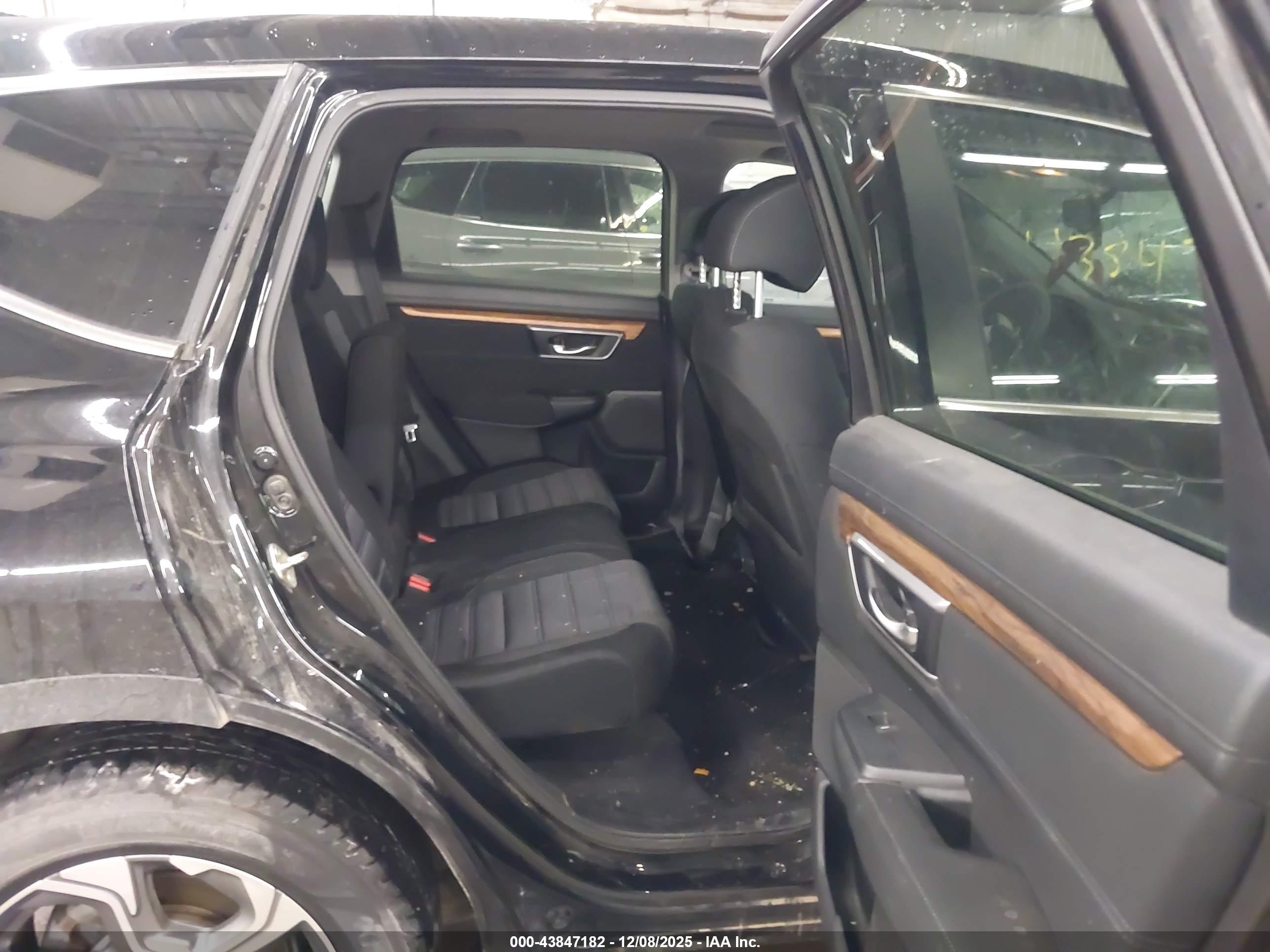 HONDA CR-V image 8