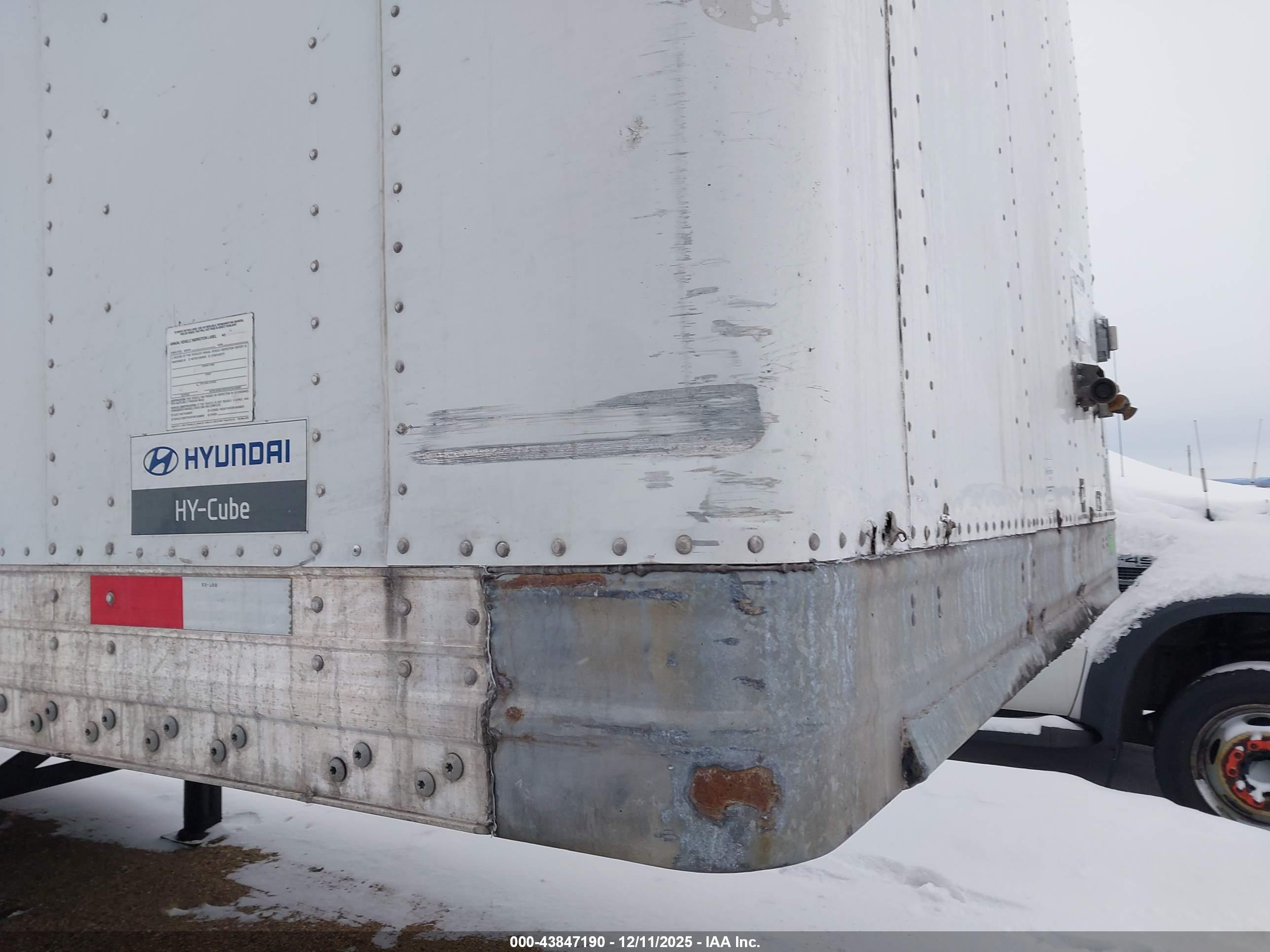 HYUNDAI TRANSLEAD image 6