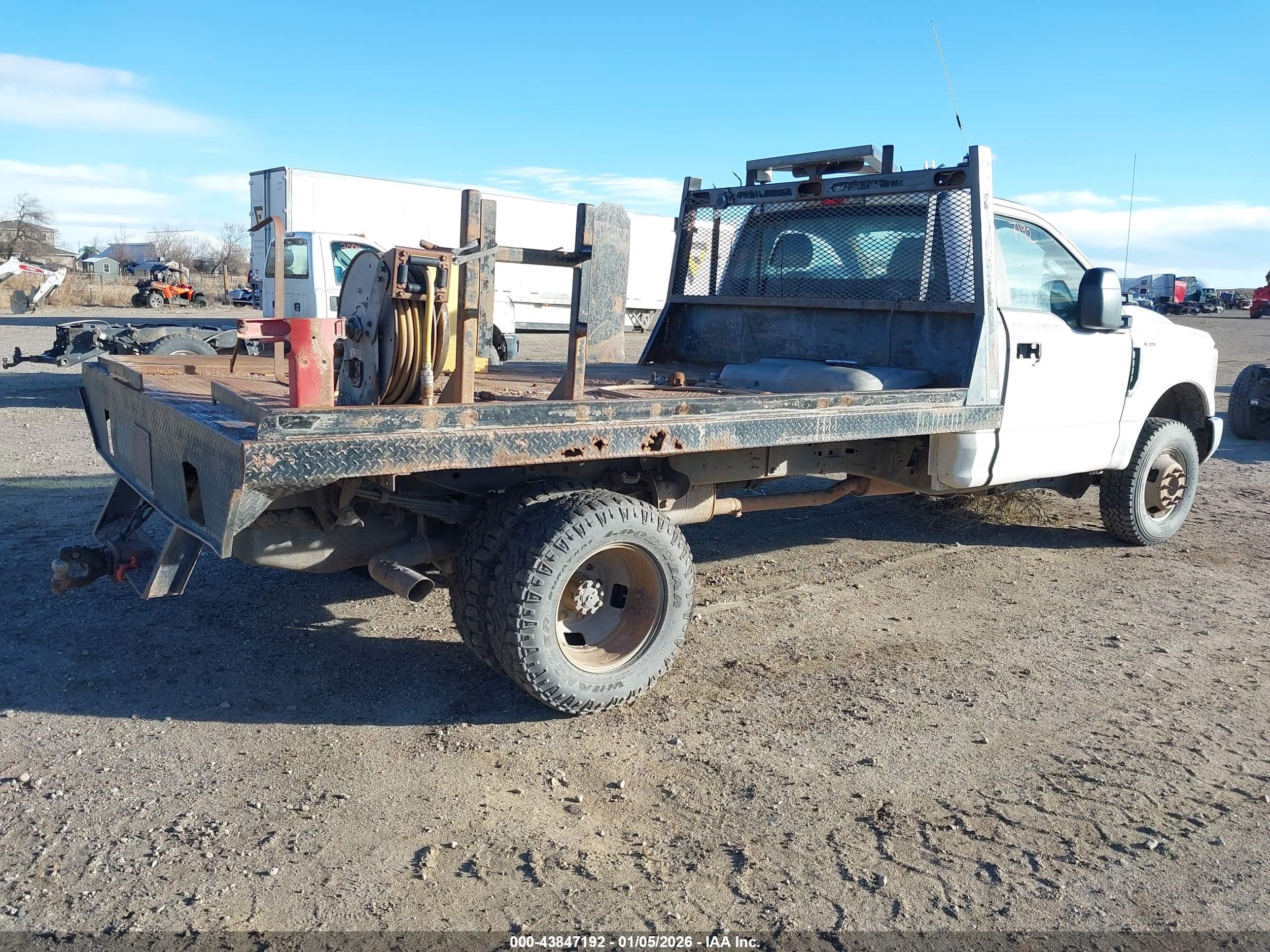 FORD F-350 image 4