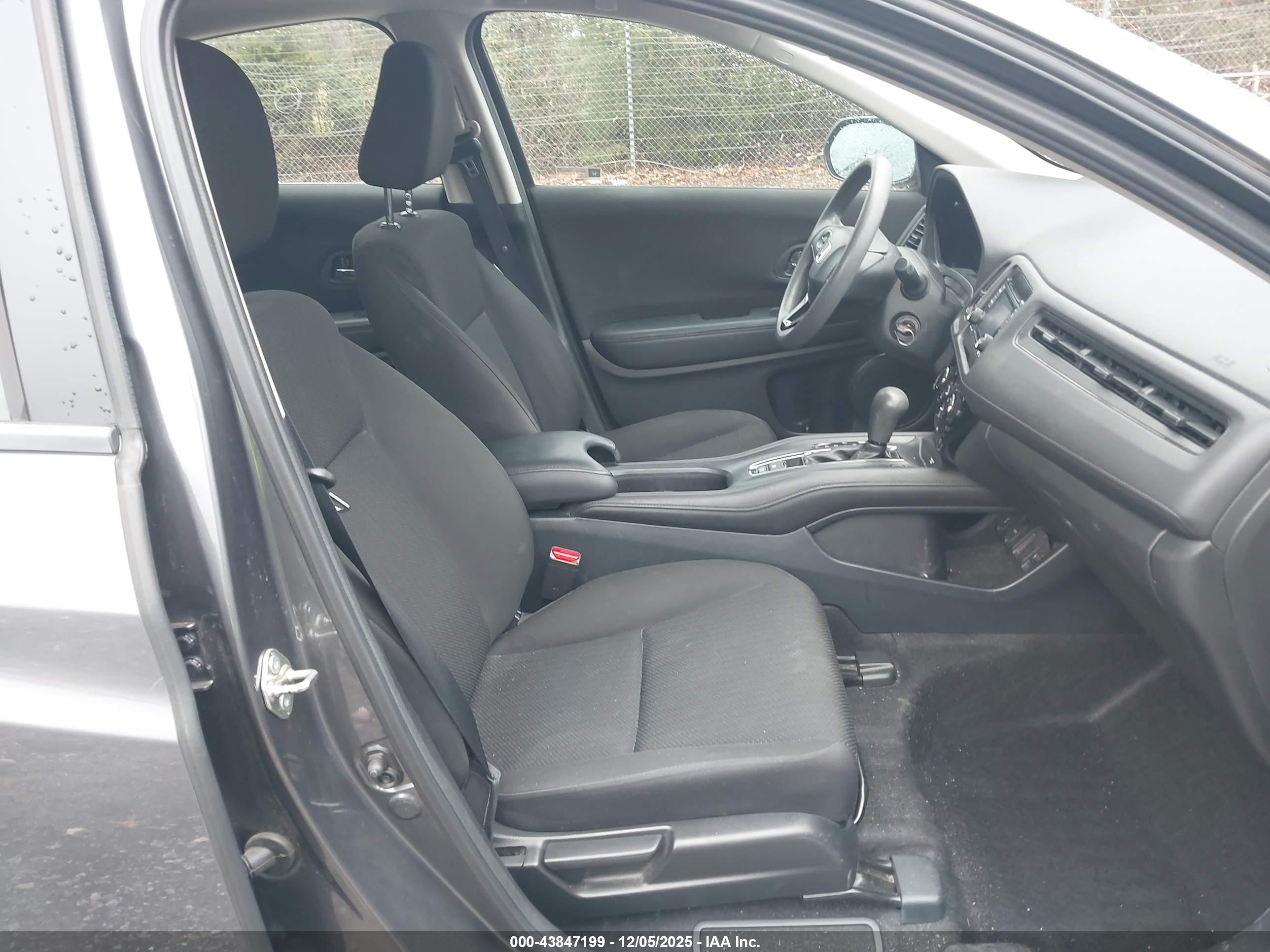 HONDA HR-V image 5