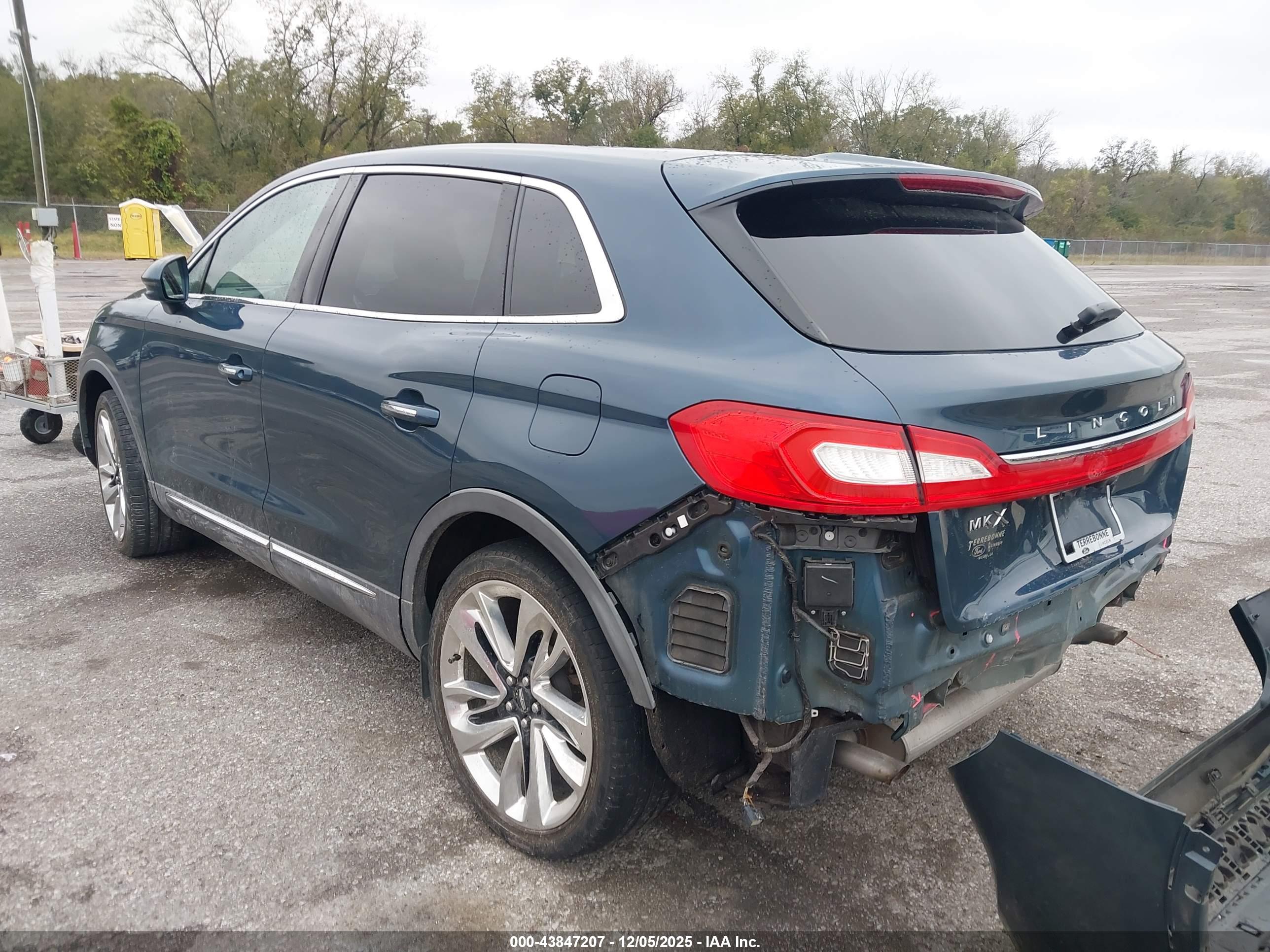 LINCOLN MKX image 3