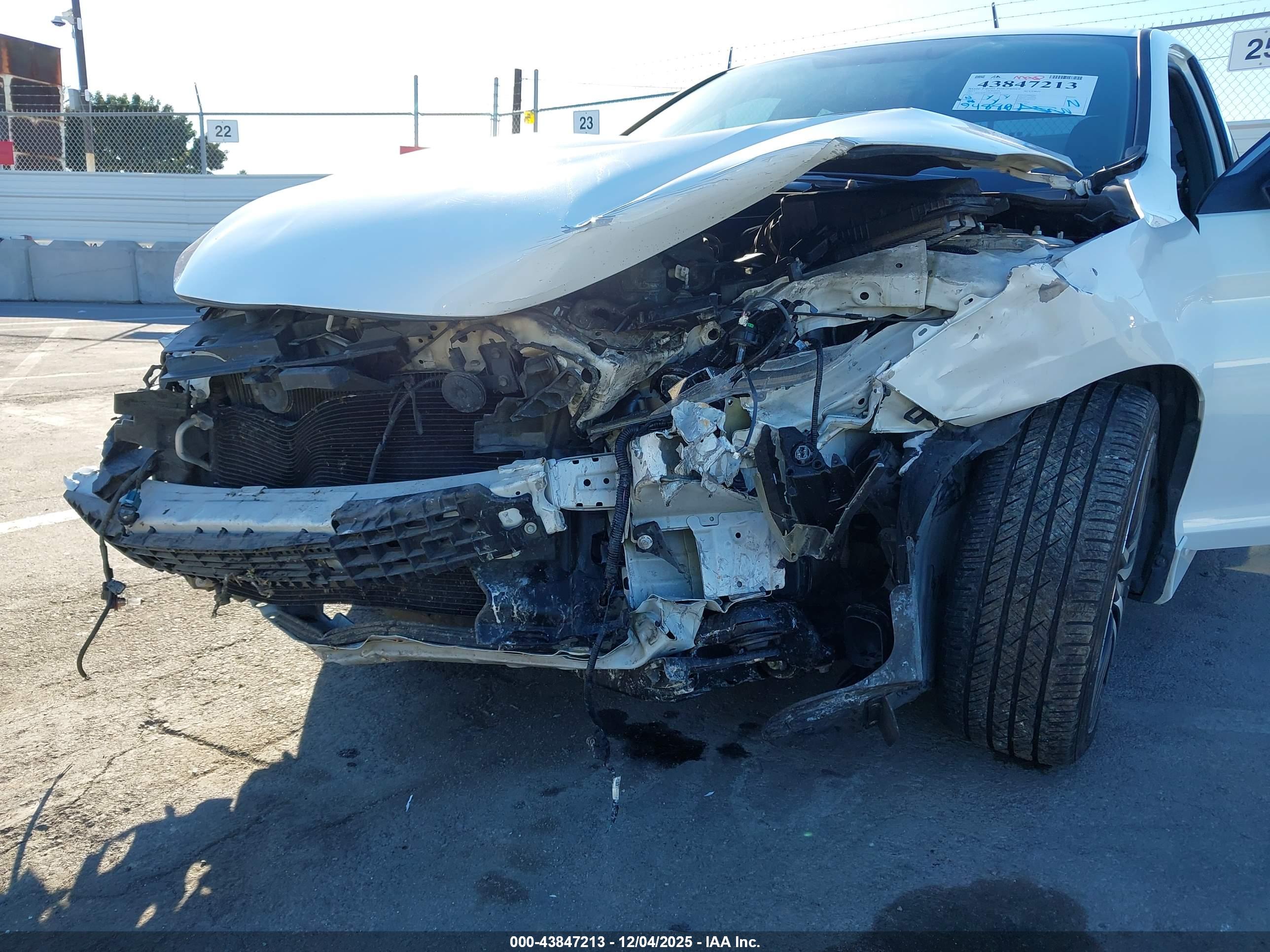 HONDA ACCORD image 6
