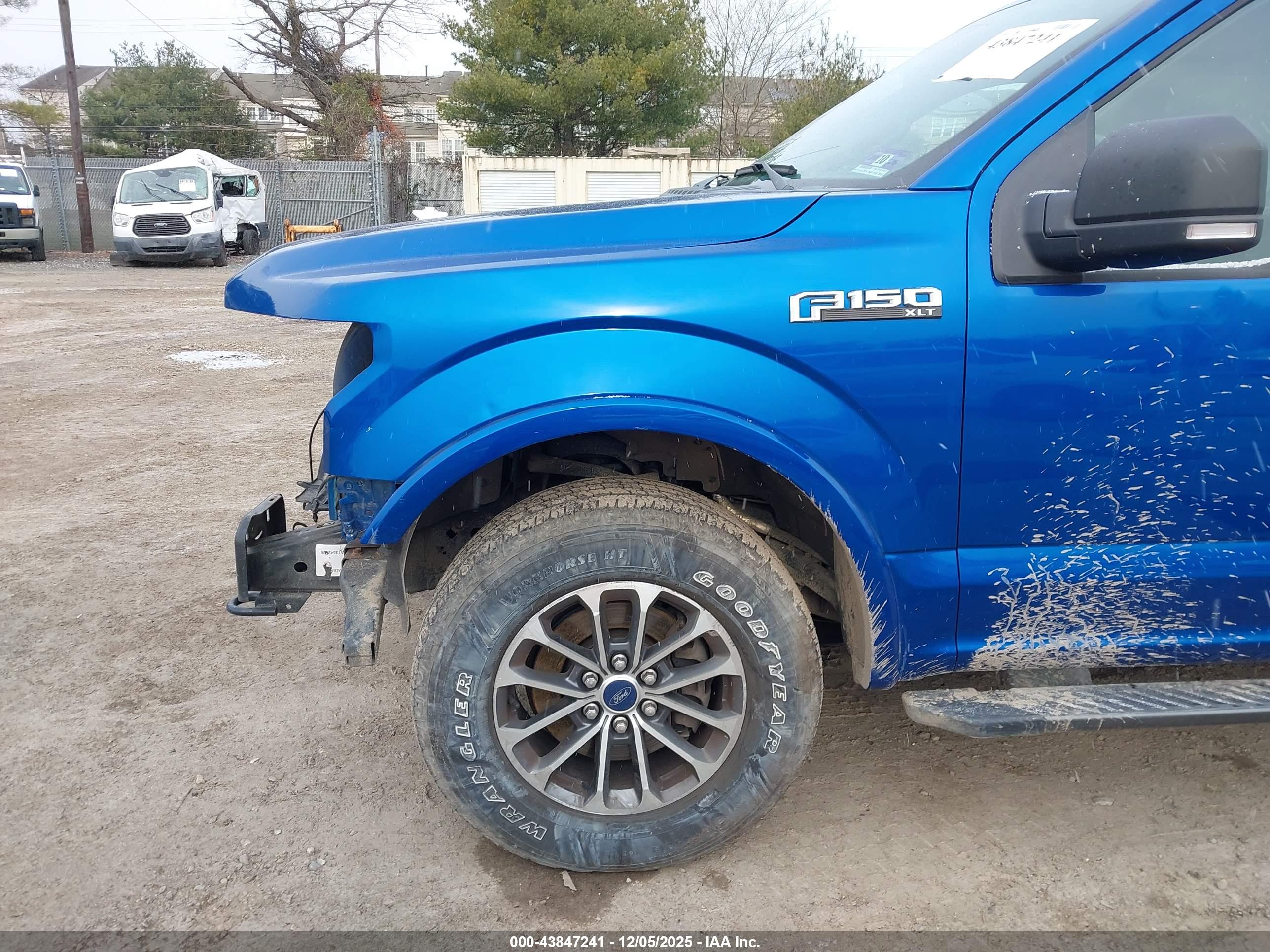 FORD F-150 image 6